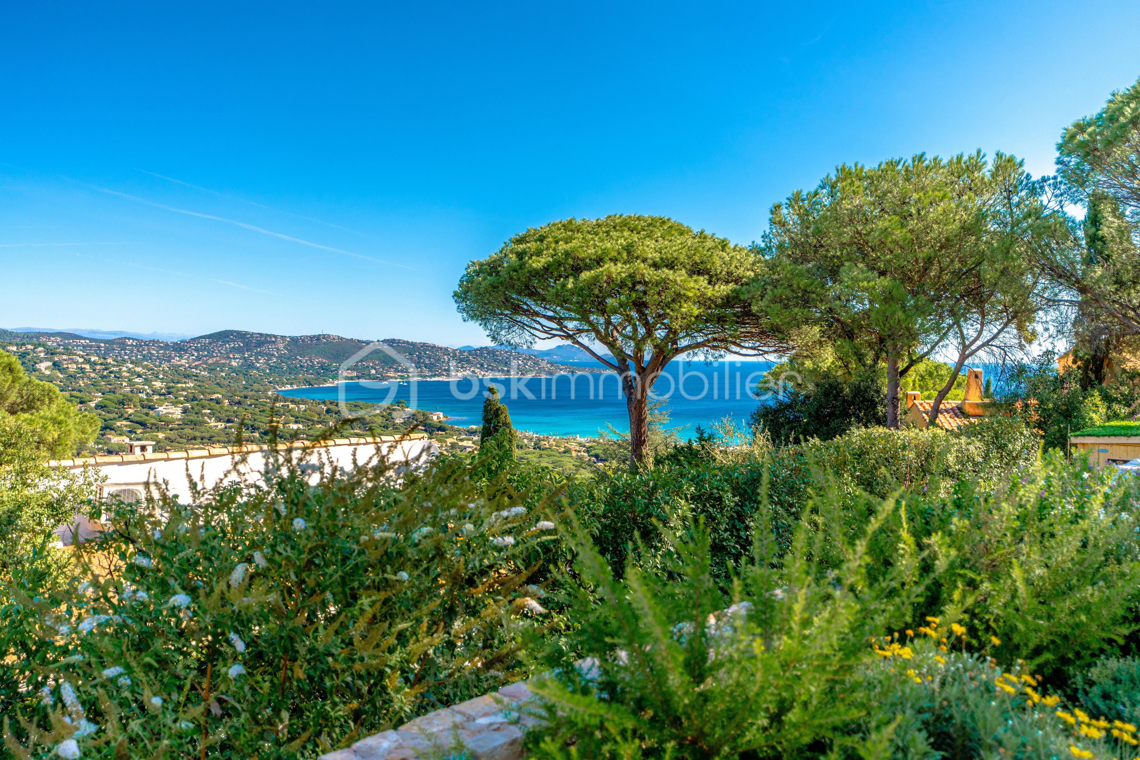 Villa de 385 m² - M.jpg