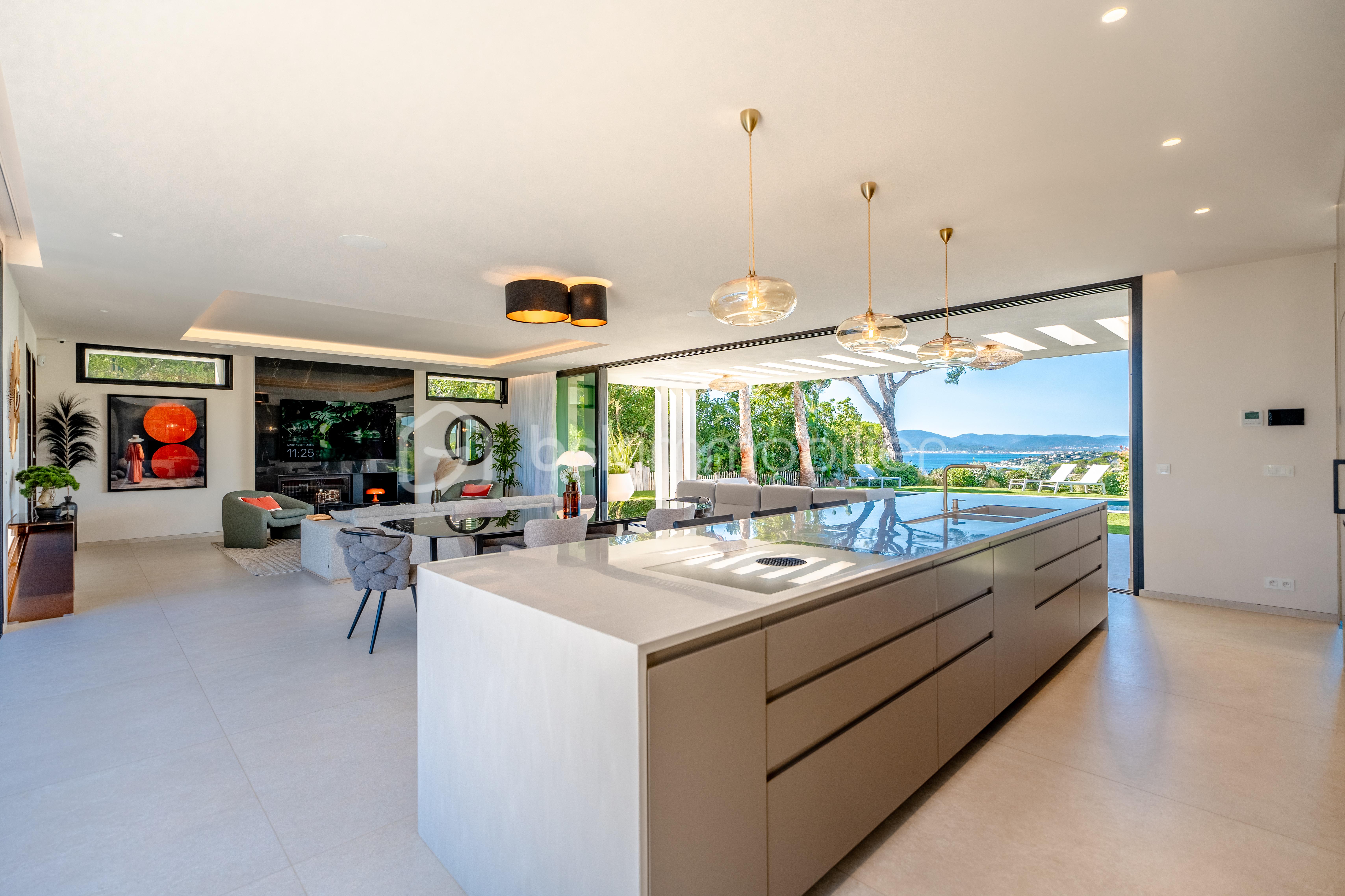 Villa de 385 m² - E.jpg