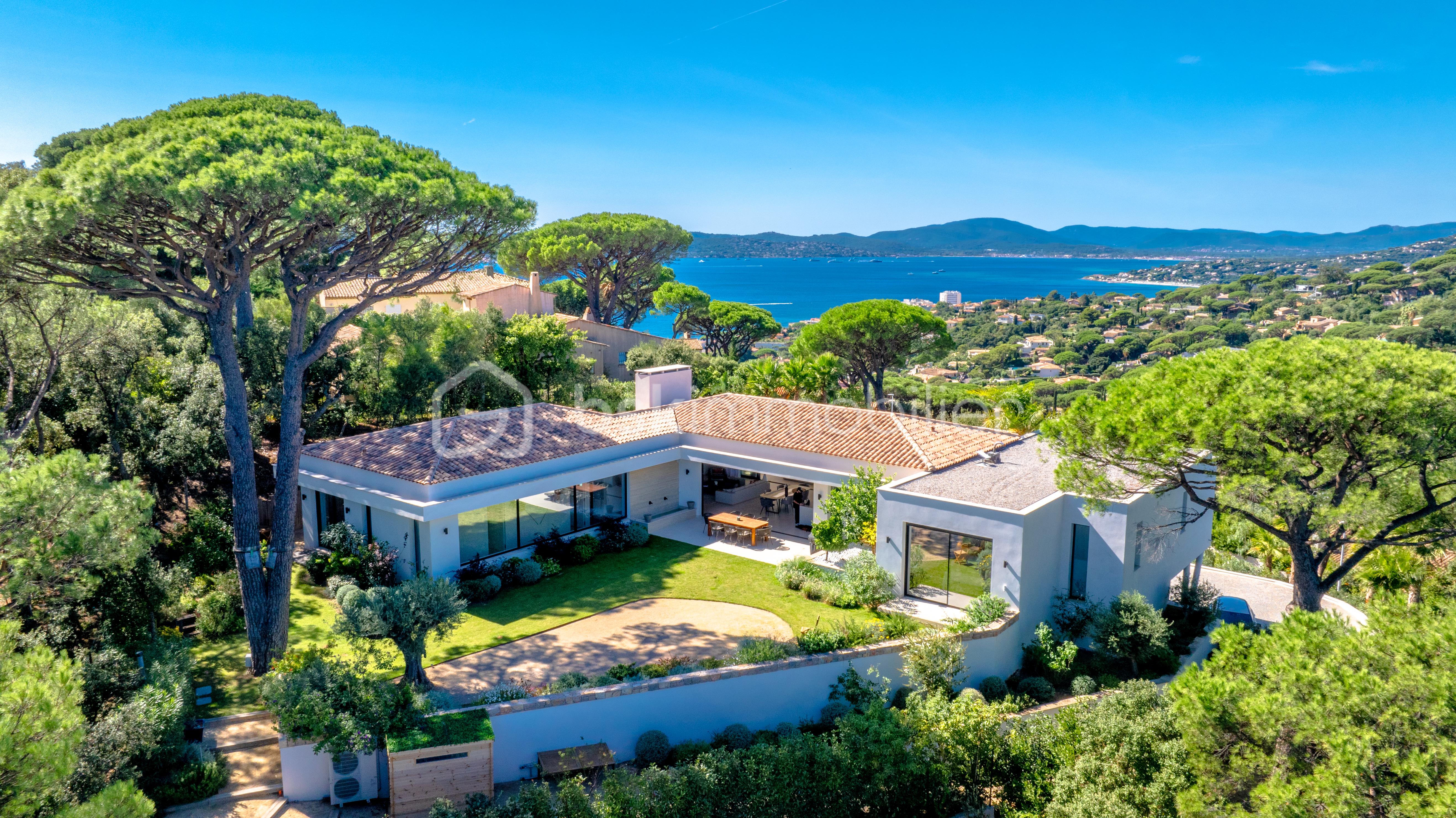 Villa de 385 m² - A.jpg