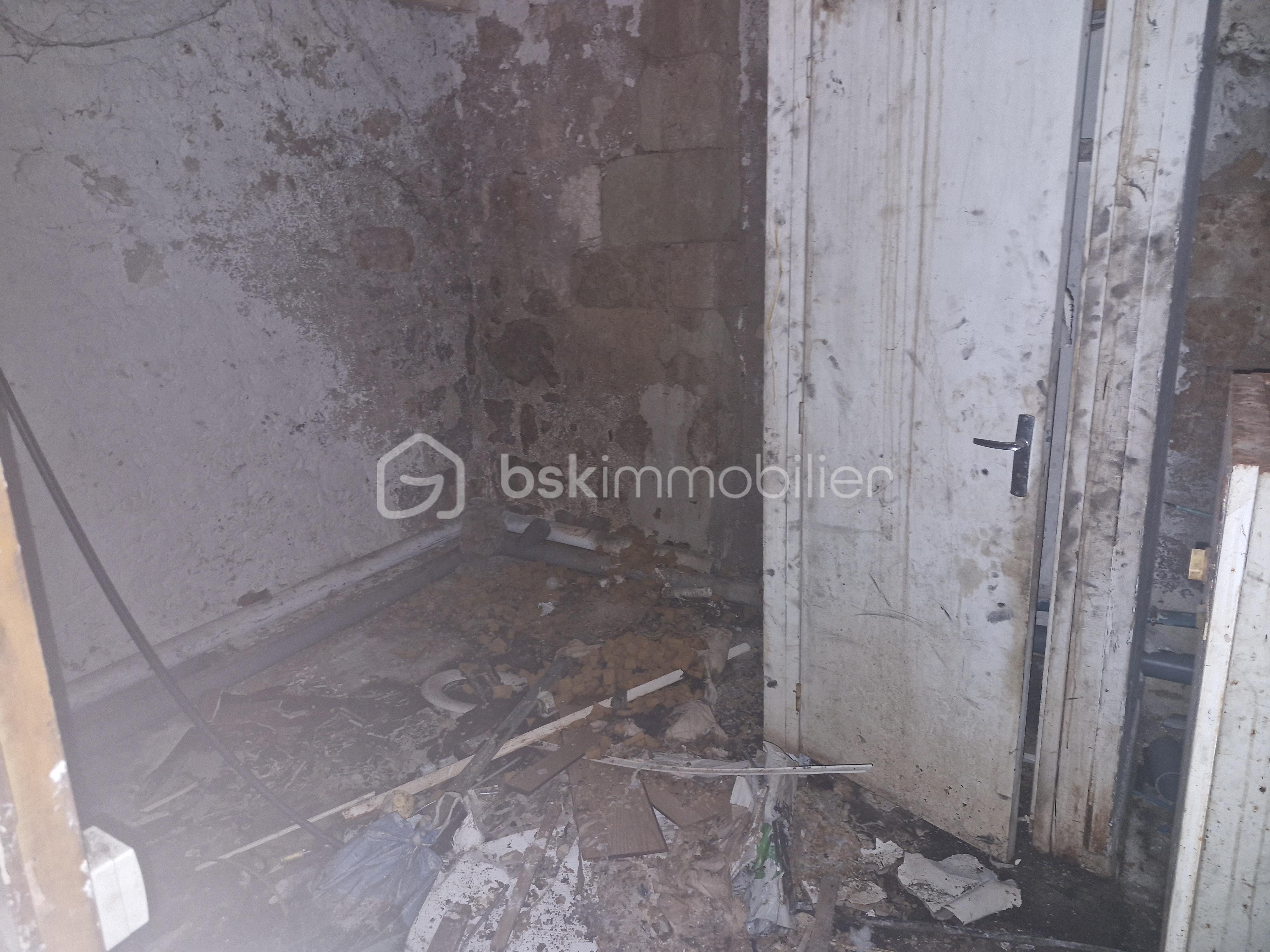 Immeuble de 375 m² - 20251031_154120.jpg