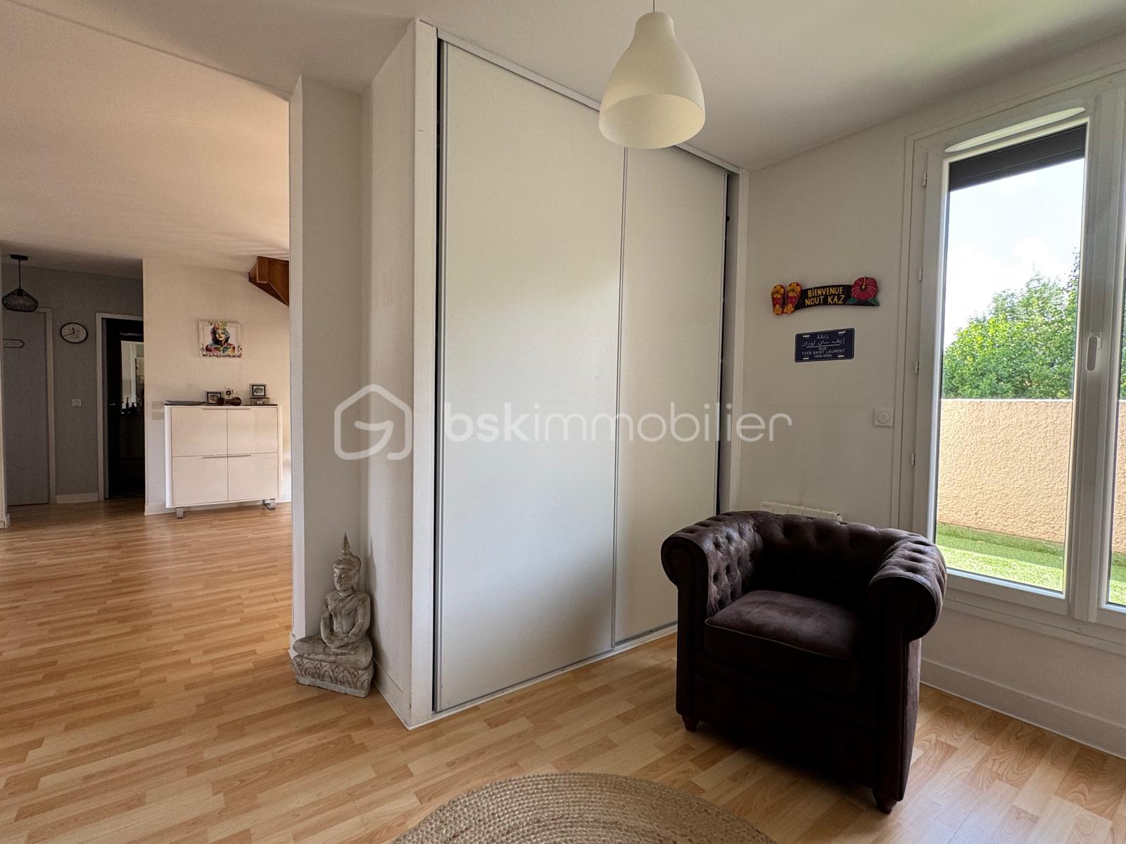 Duplex de 119 m² - ENTREE1.jpeg