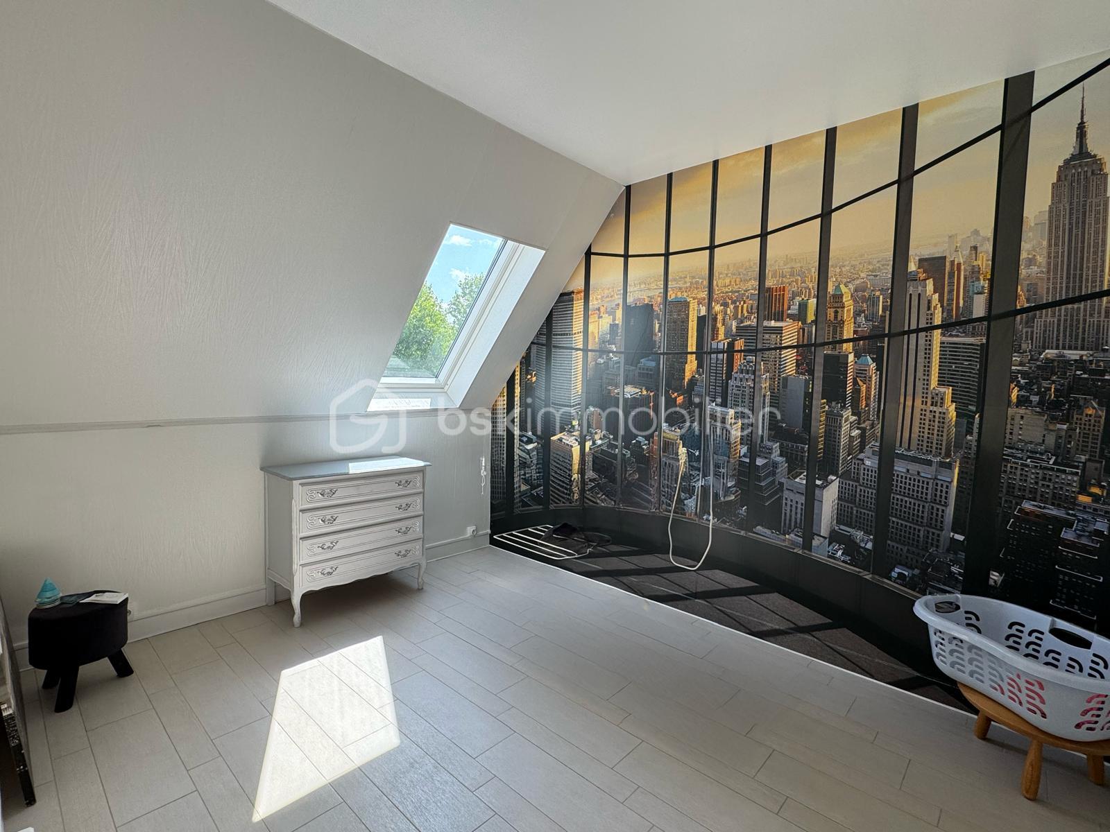 Duplex de 119 m² - CHAMBRE GAUCHE.jpeg