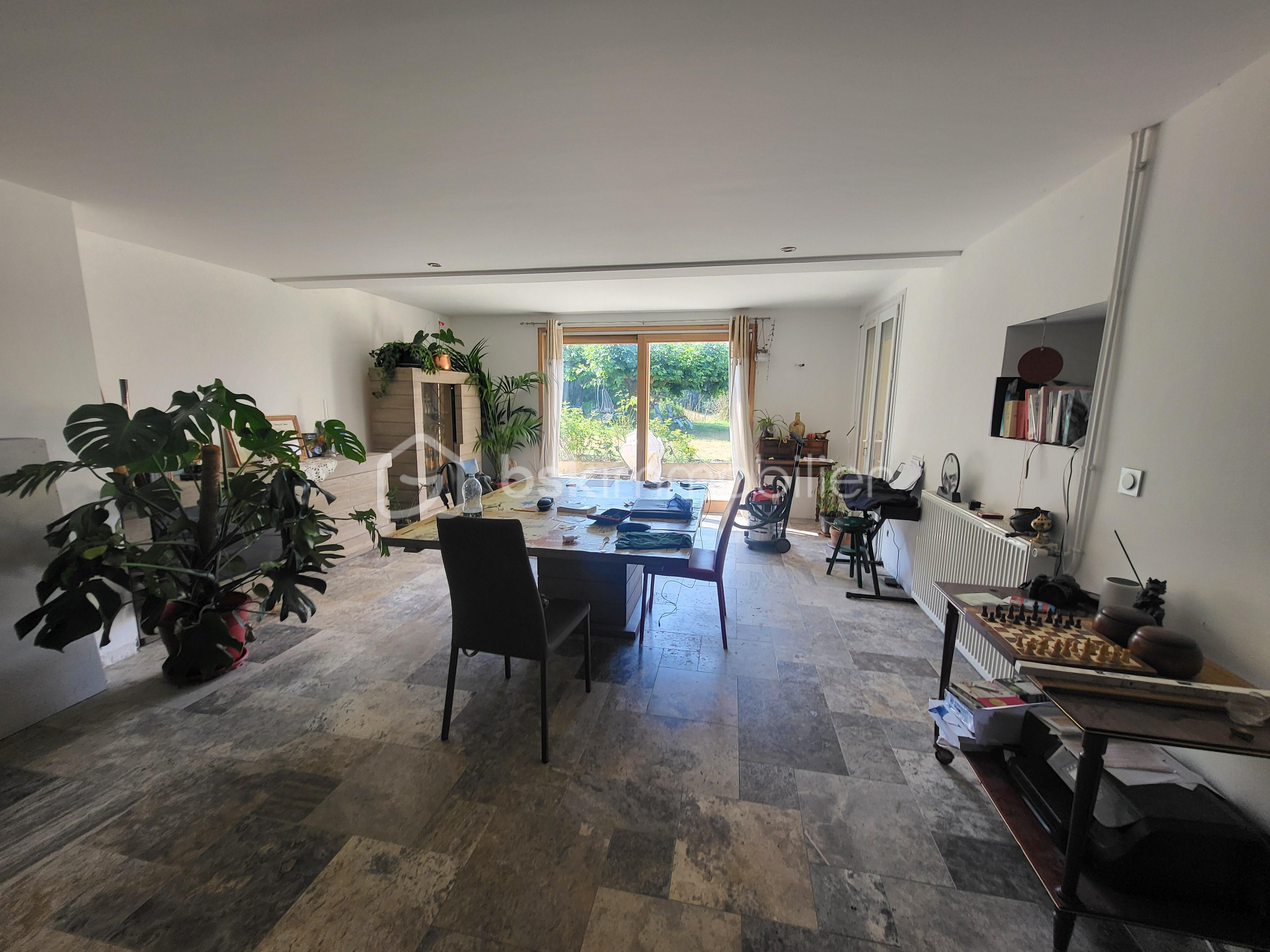 Corps de ferme de 269 m² - 20250703_100423.jpg