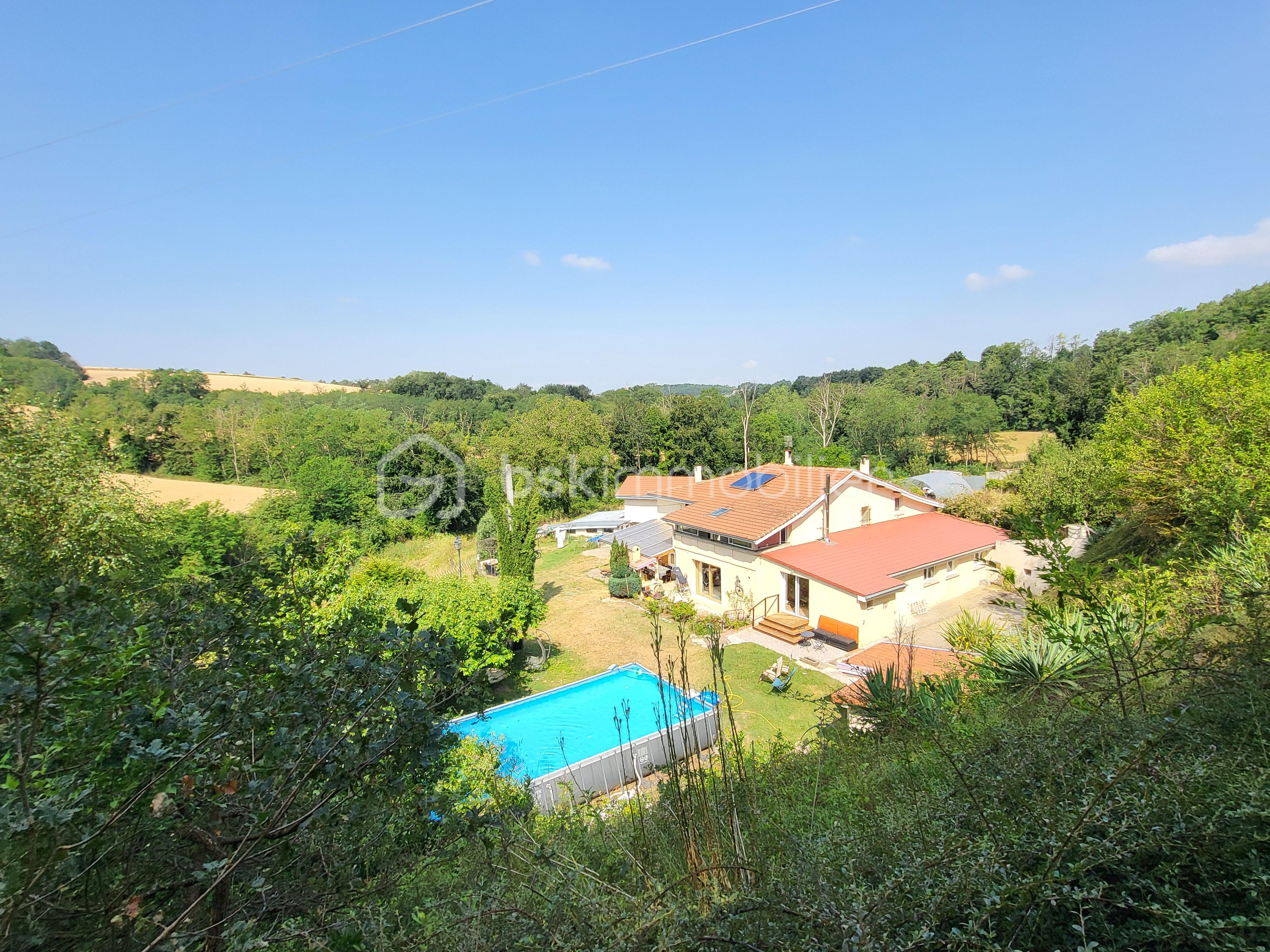 Corps de ferme de 269 m² - 20250703_105310.jpg