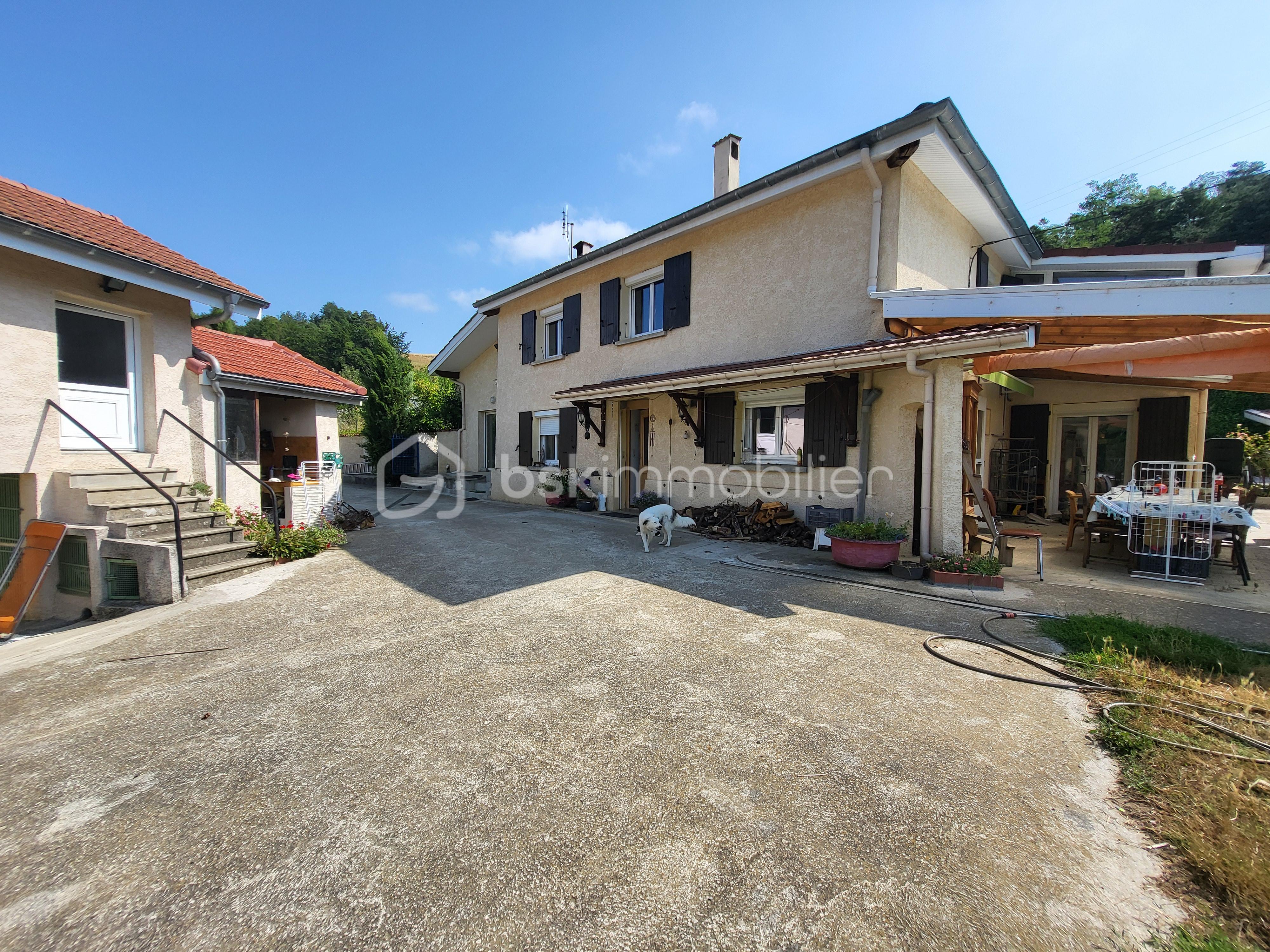 Corps de ferme de 269 m² - 20250703_103607.jpg