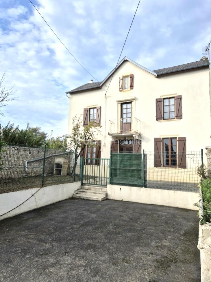 Maison 4 pièces 93 m² · à Port-en-Bessin-Huppain · 93 m² · 149 000 €