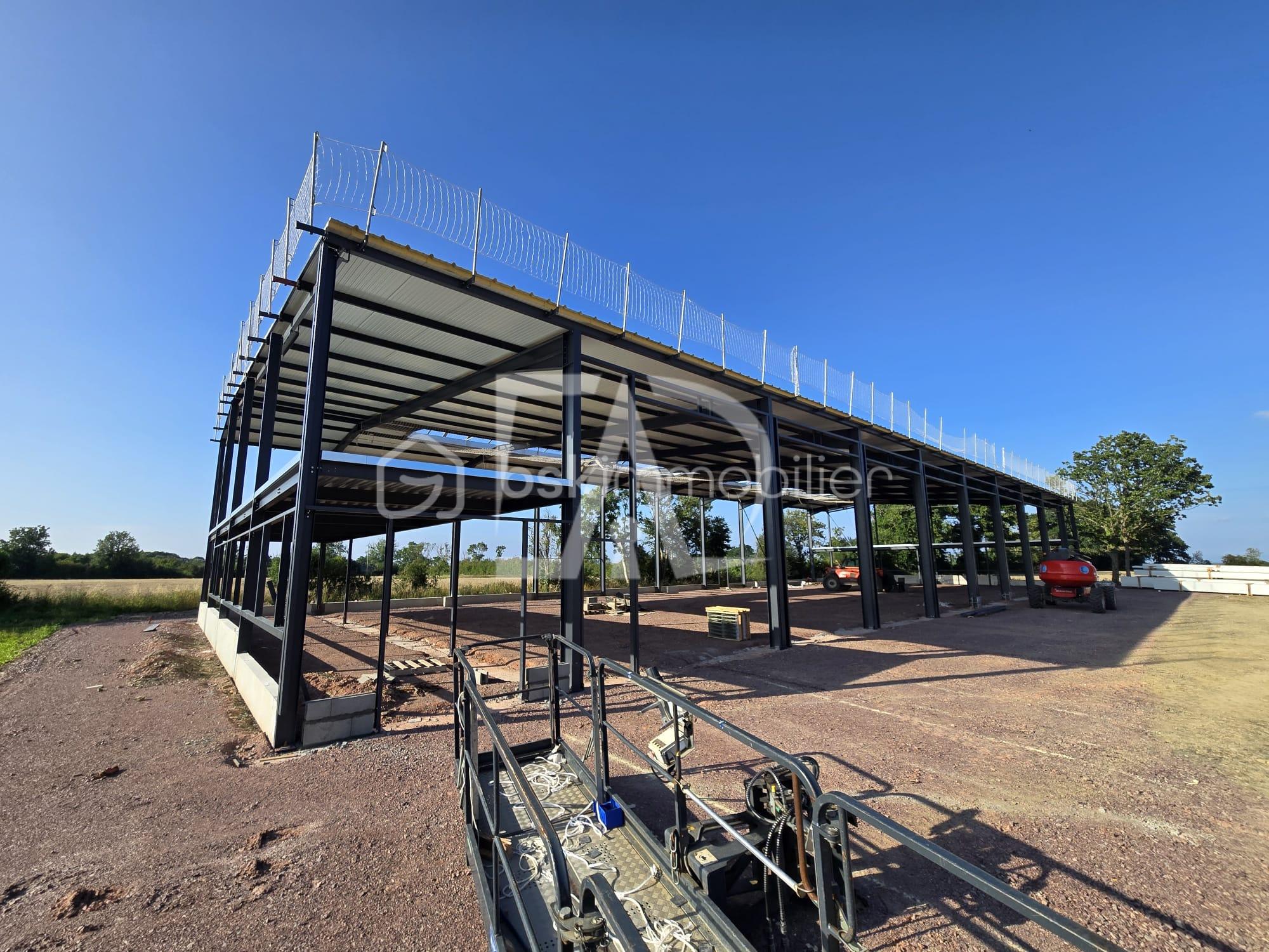 Local commercial de 500 m² - Photo1.jpg