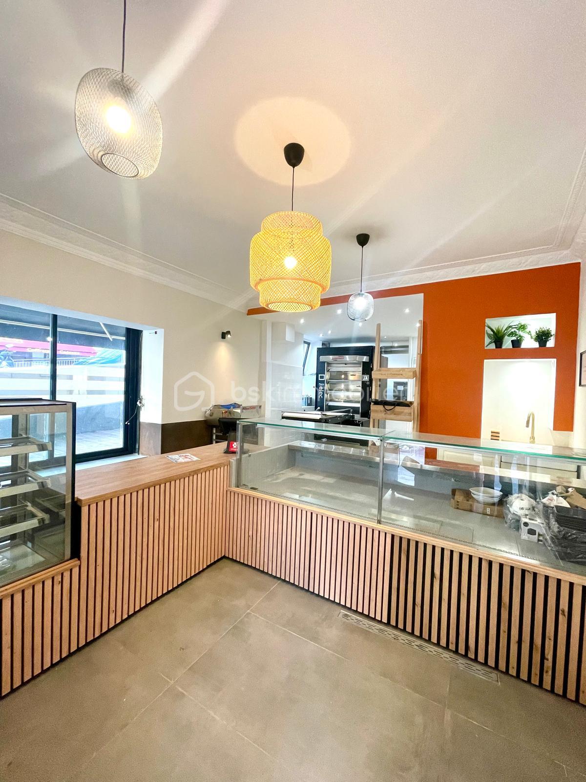 Fonds de commerce - WhatsApp Image 2025-08-06 à 16.34.04_1ba2c777.jpg