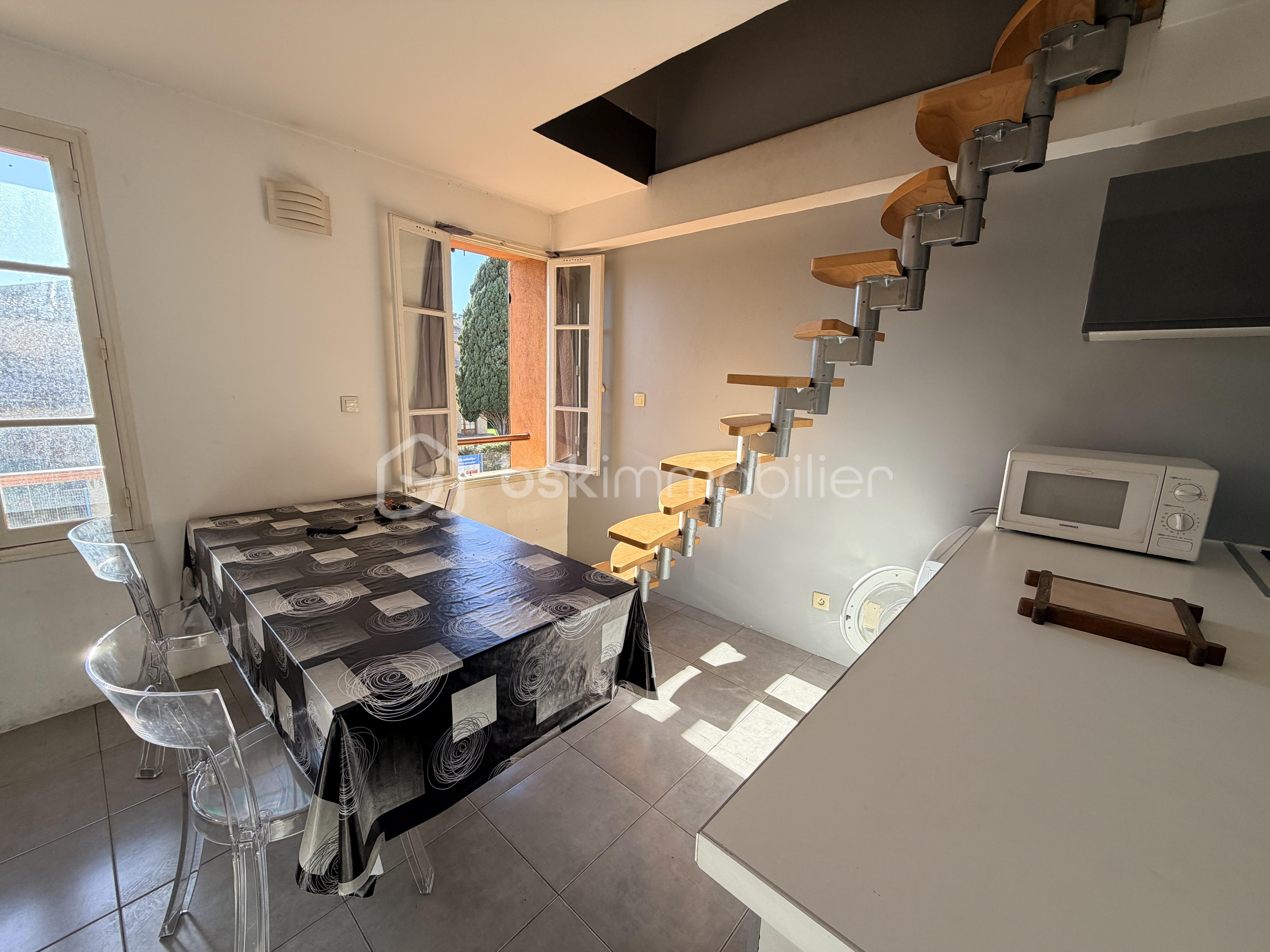 salle à manger bis.jpg