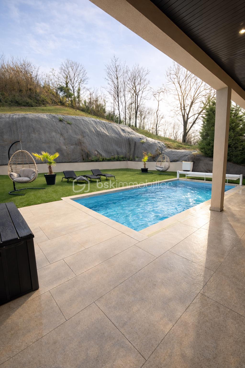 Maison de 243 m² - 9C7E9406-5F00-445B-A5F6-979F212D63C3.jpeg