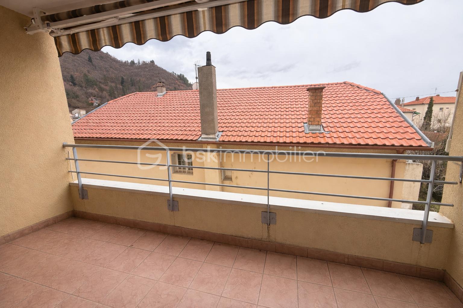 Appartement de 66 m² - FB06858D-86F9-4C4E-AFFA-2BFF6400ED26.PNG