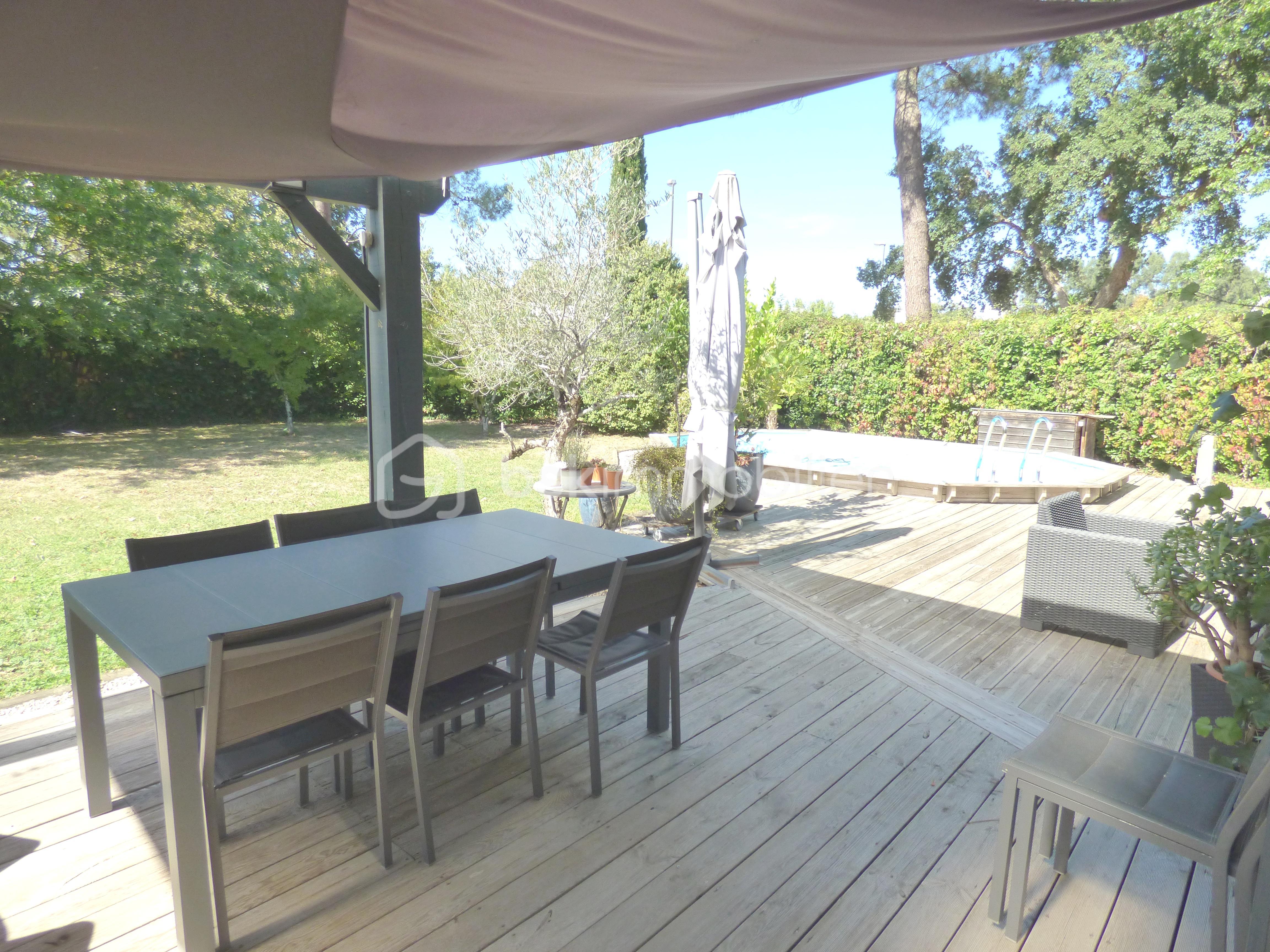 terrasse2F.JPG