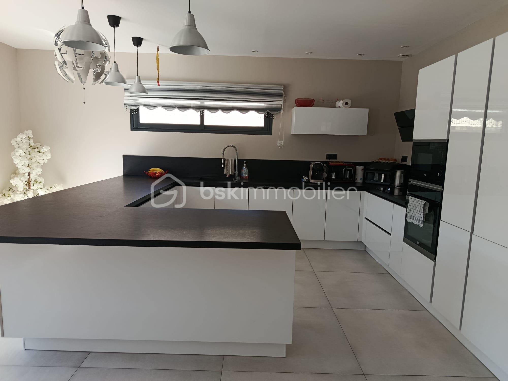 Maison contemporaine de 148,98 m² - WhatsApp Image 2025-11-12 at 17.58.23 (5).jpeg