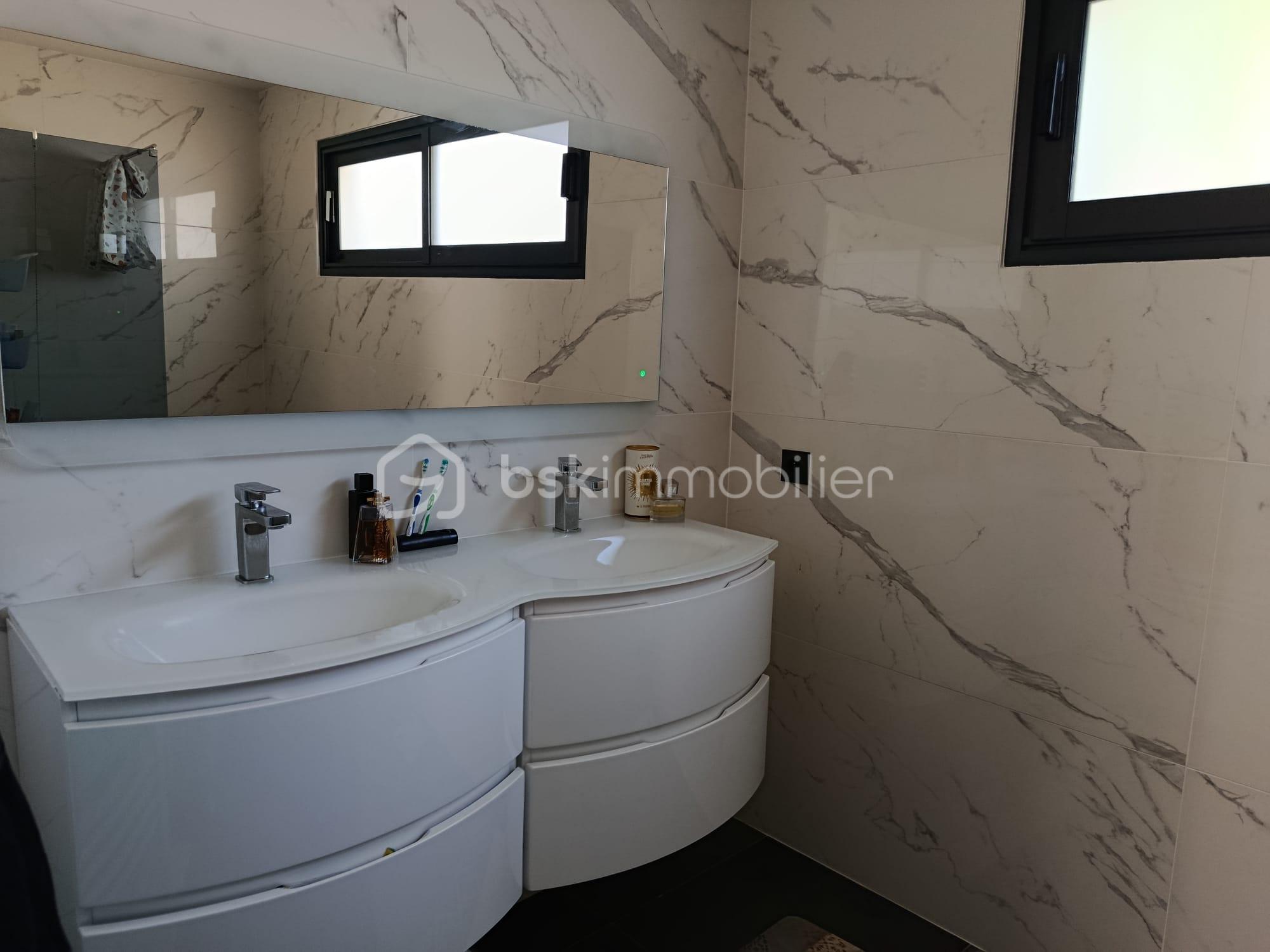 Maison contemporaine de 148,98 m² - WhatsApp Image 2025-11-12 at 23.50.15 (1).jpeg