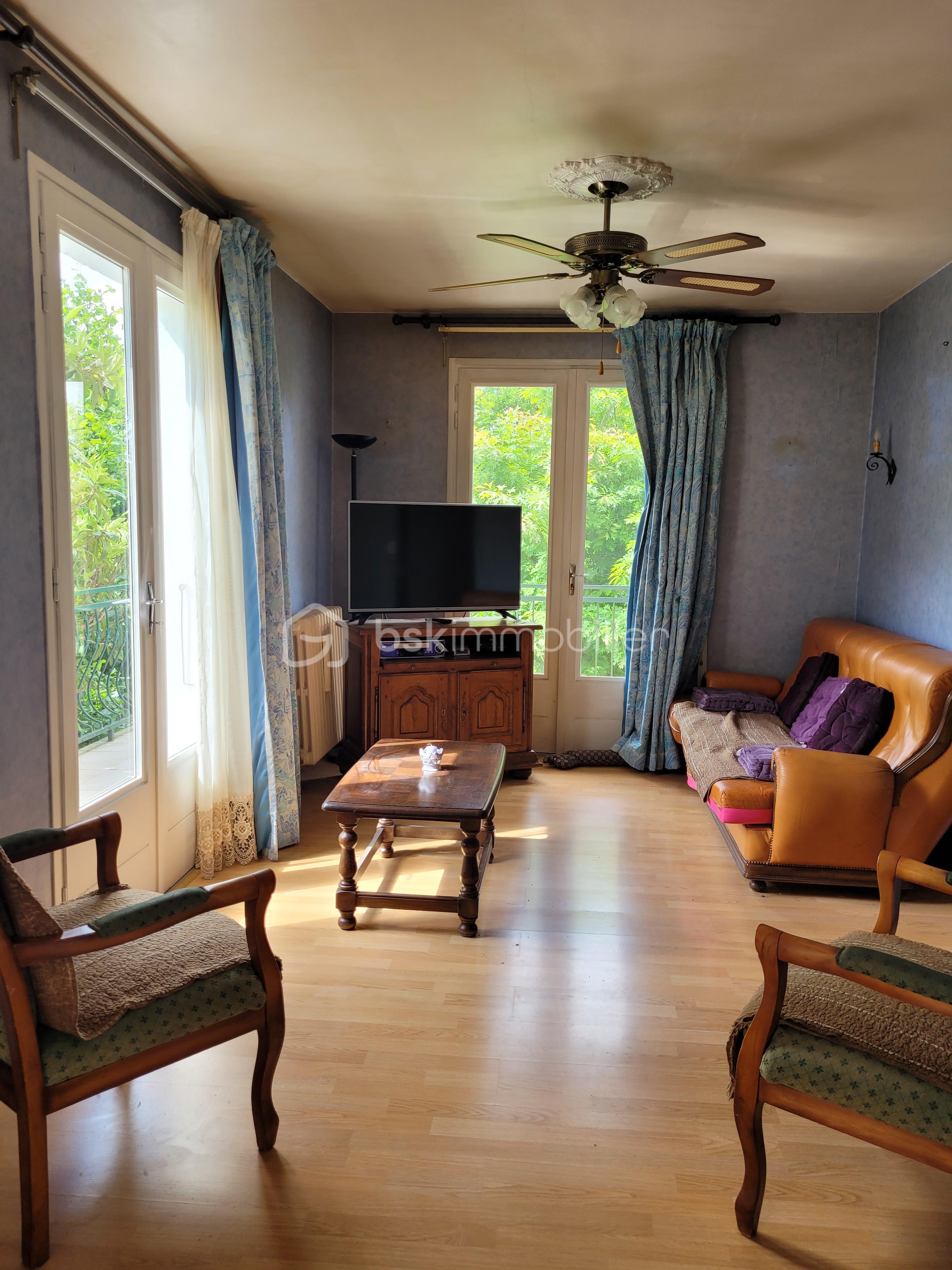 Maison de 128 m² - séjour.jpg