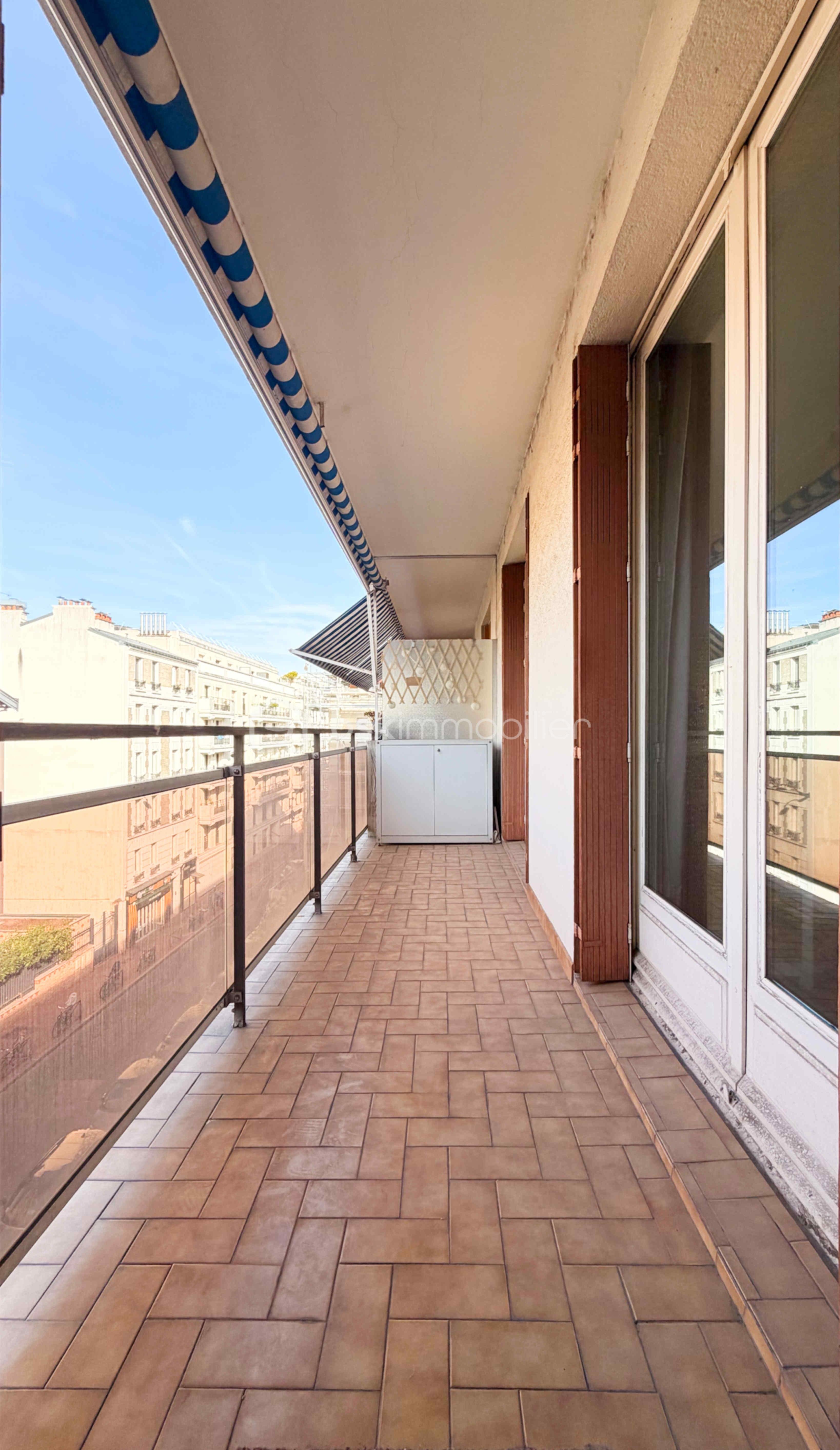 appartement-levallois-perret-balcon-terrasse-vue.jpg