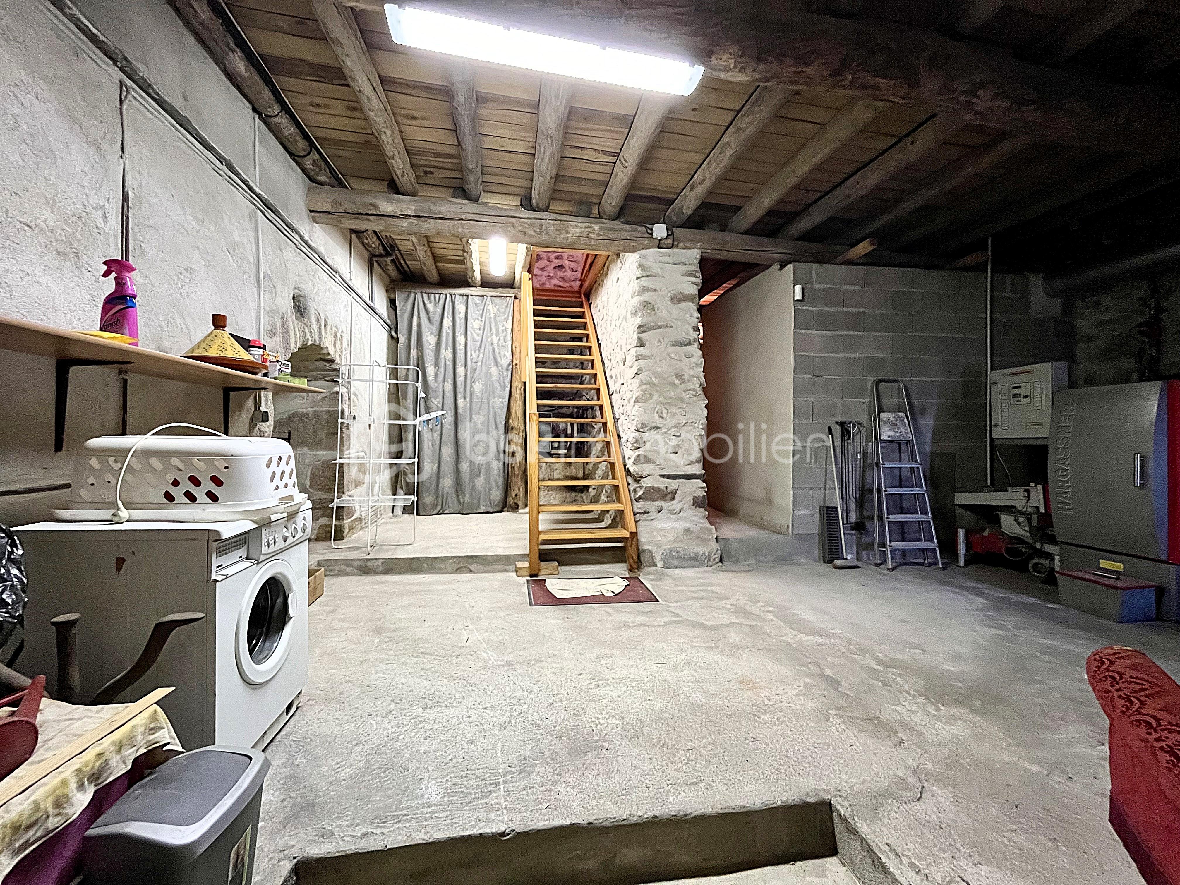 Chateau de 148 m² - image00041.jpeg