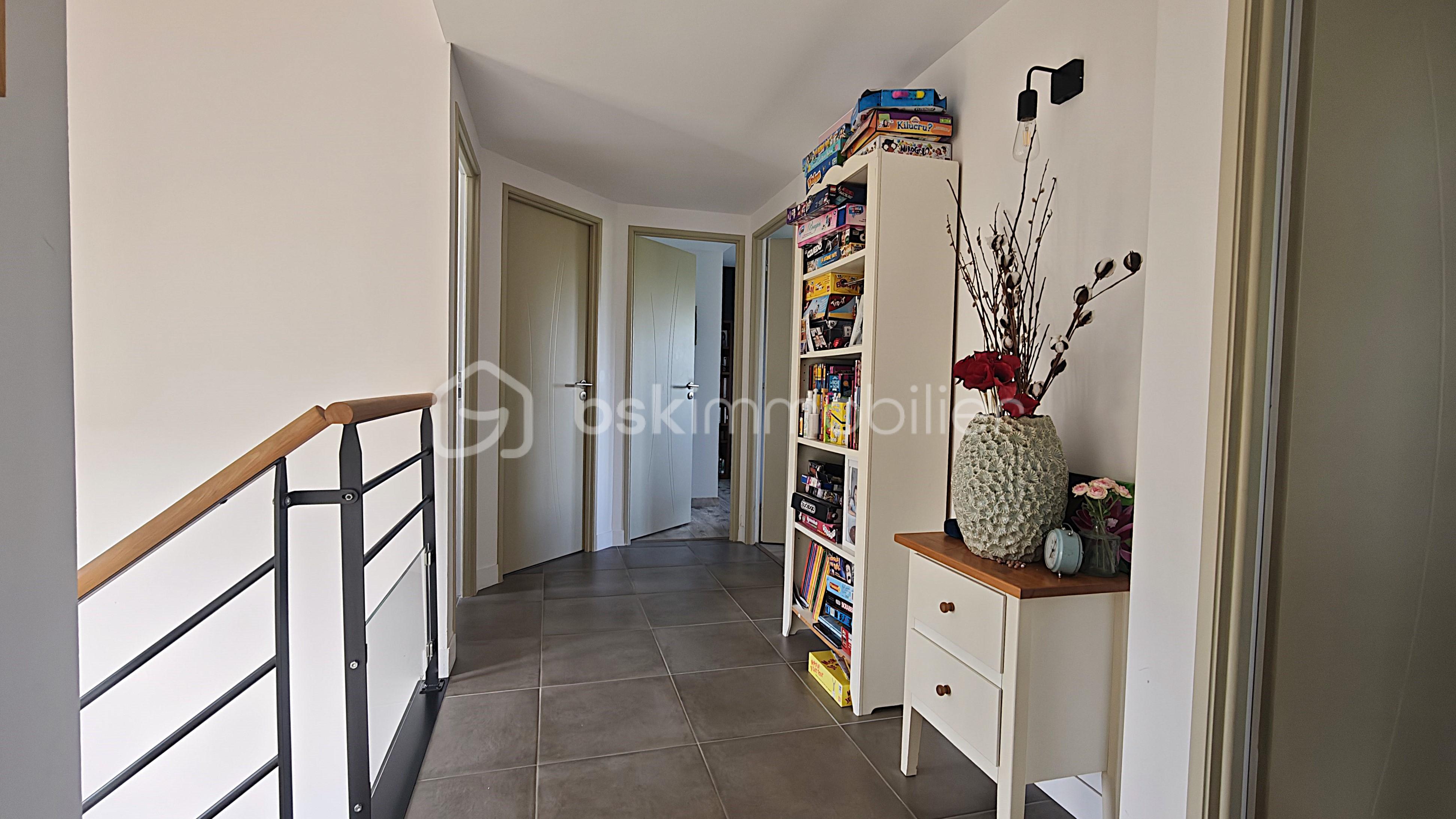 Maison de 144 m² - LEMESLS_IMMOBILIER_VENTE_MAISON_CASTELAMUROU_TYPE5_PALIER.JPG