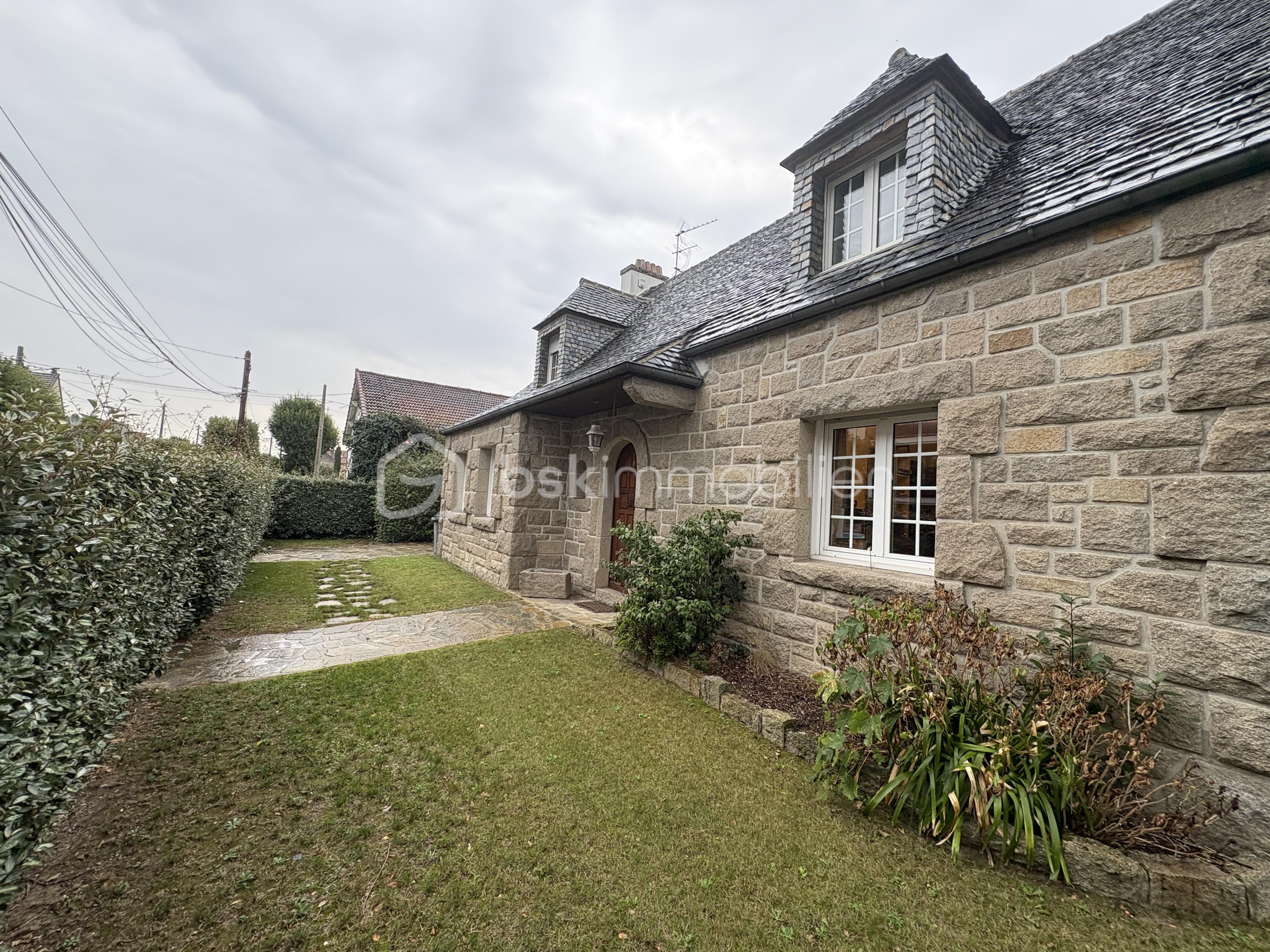 Maison en pierre de 180,04 m² - maison 1.jpg