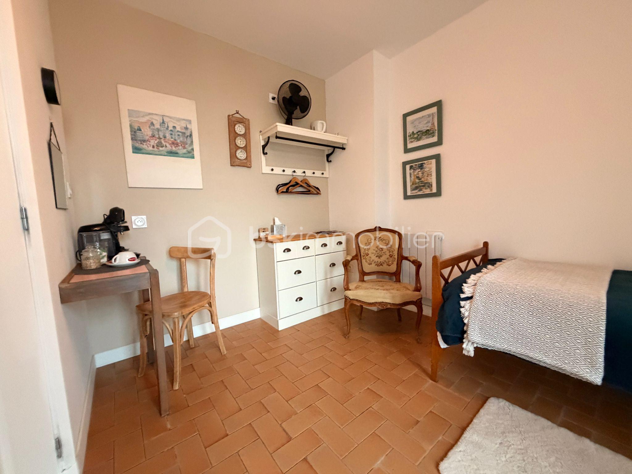 CHAMBRE 5.jpeg