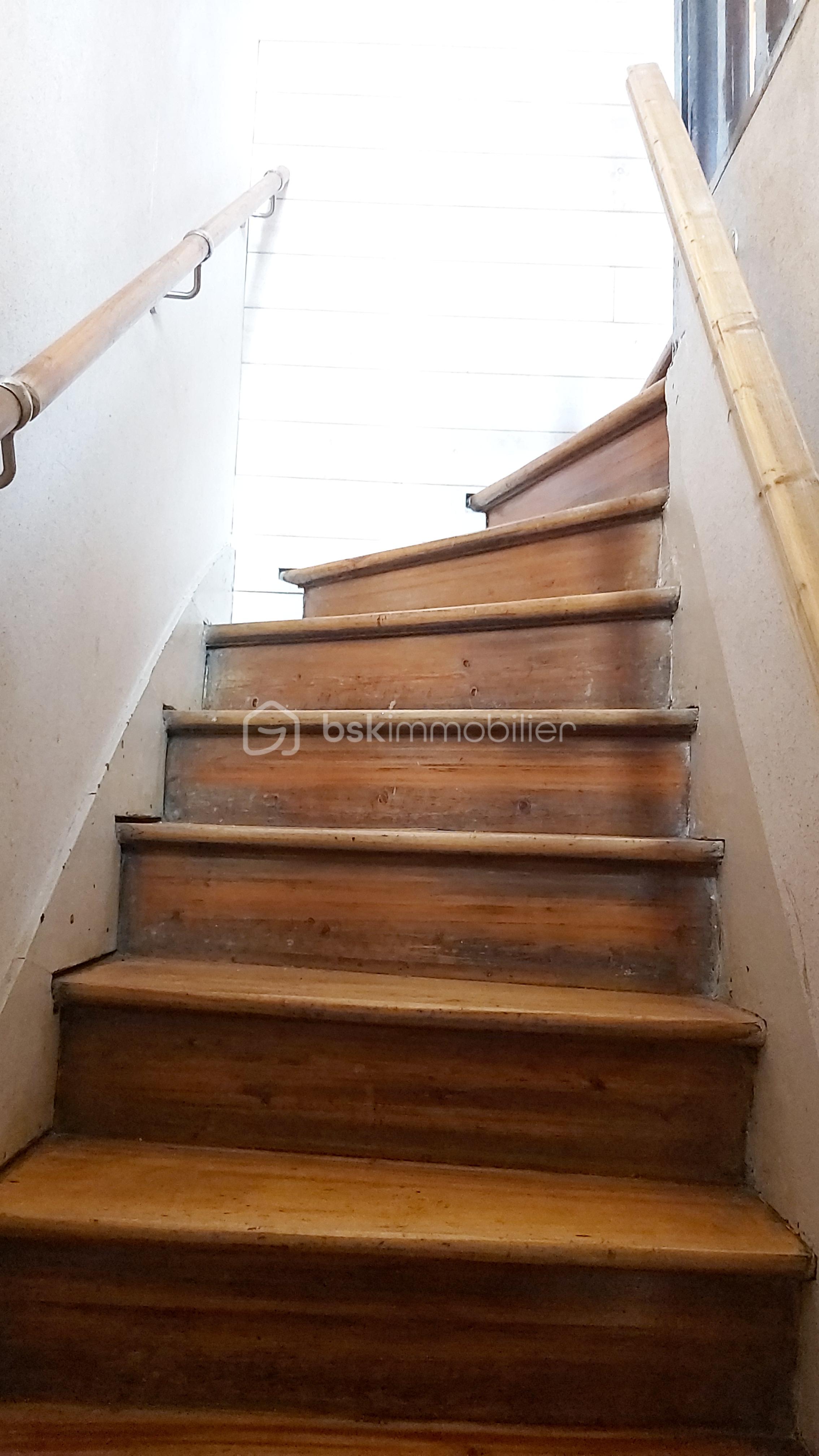 Maison ancienne de 177 m² - 20251122_130729.jpg