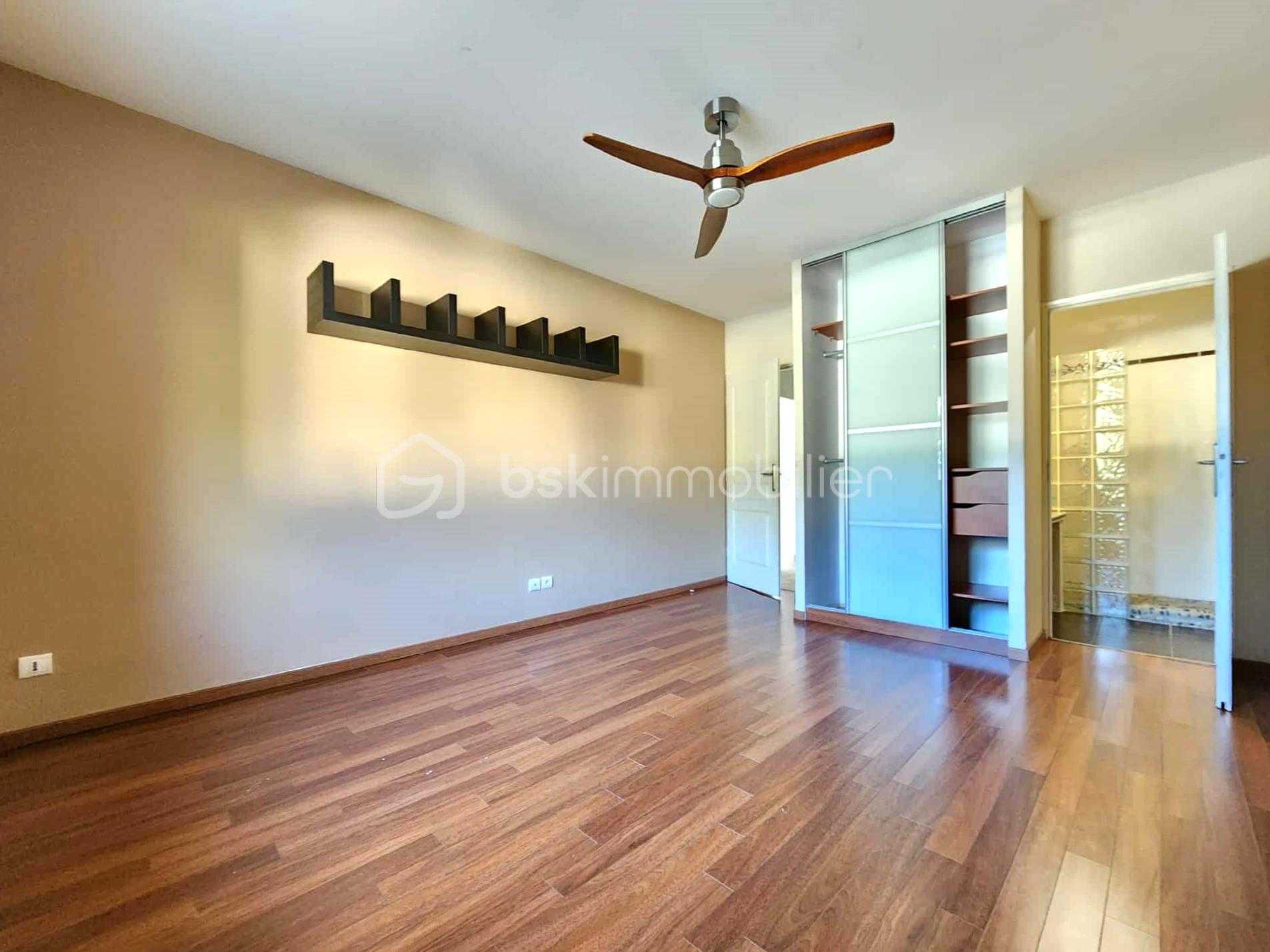 Maison de 192 m² - 08bef40b-b36d-411a-929a-153bf059d20a.jpg
