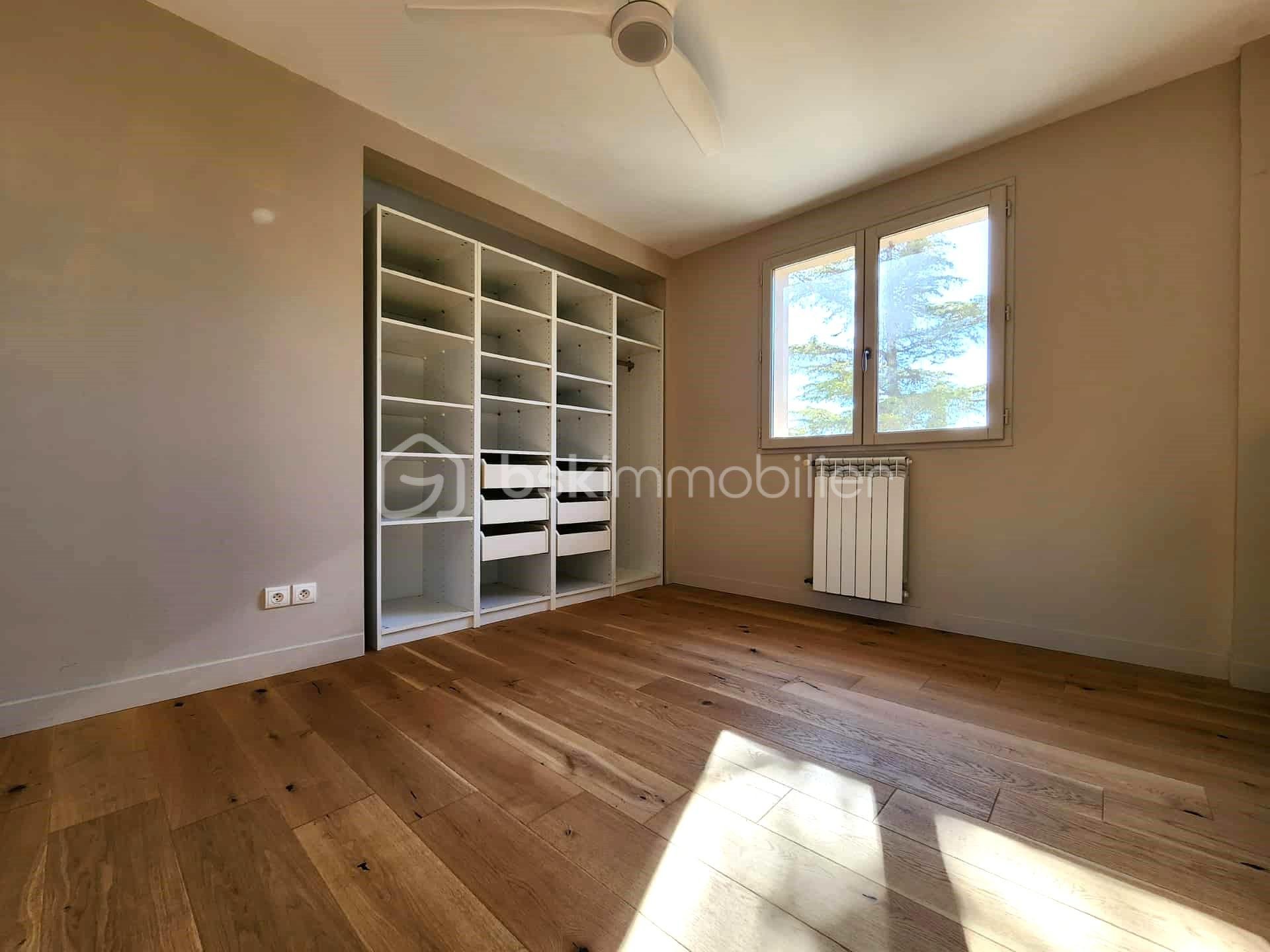 Maison de 192 m² - 985156db-2cb3-40c1-a966-8a9fe1558337.jpg