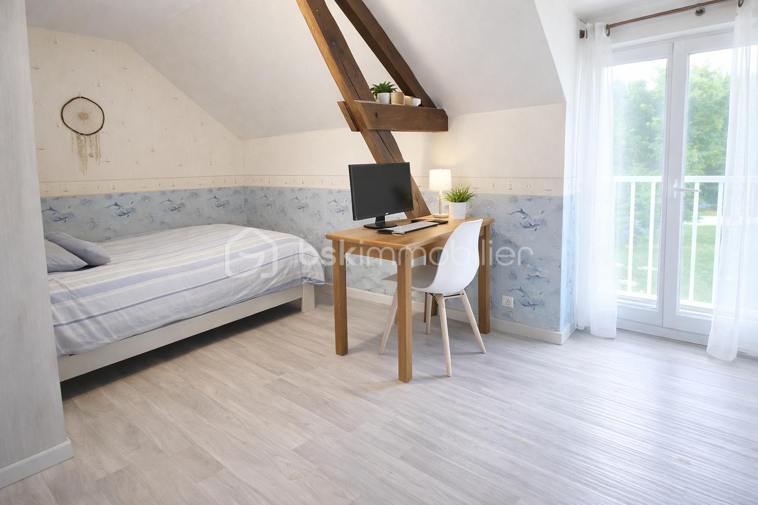 chambre parent rangé.png