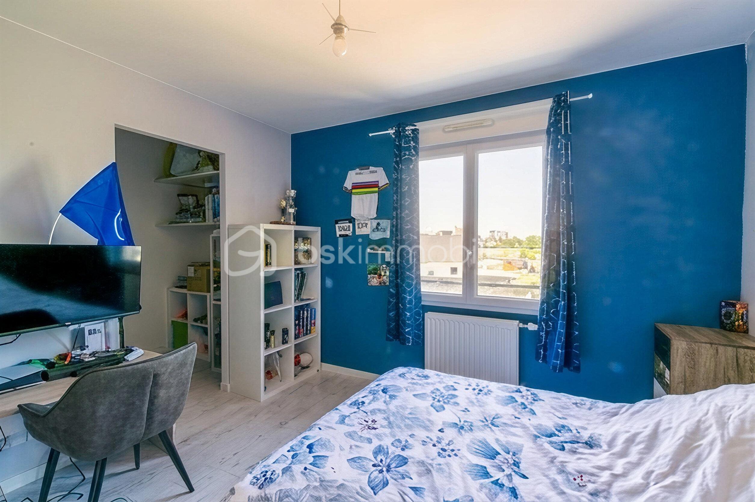 home_staging_output_1799.jpg