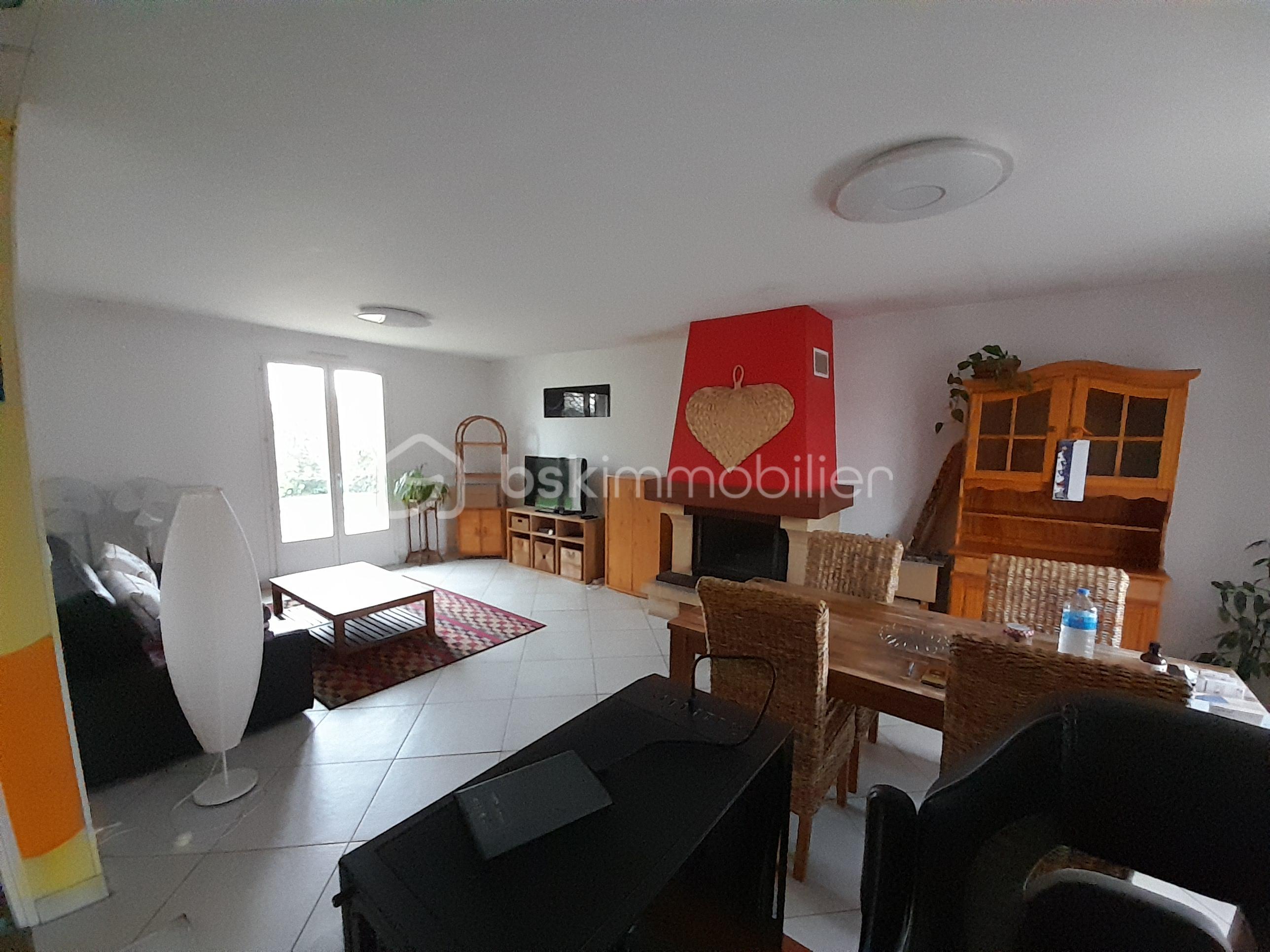 Maison de 95 m² - 20251213_120256.jpg