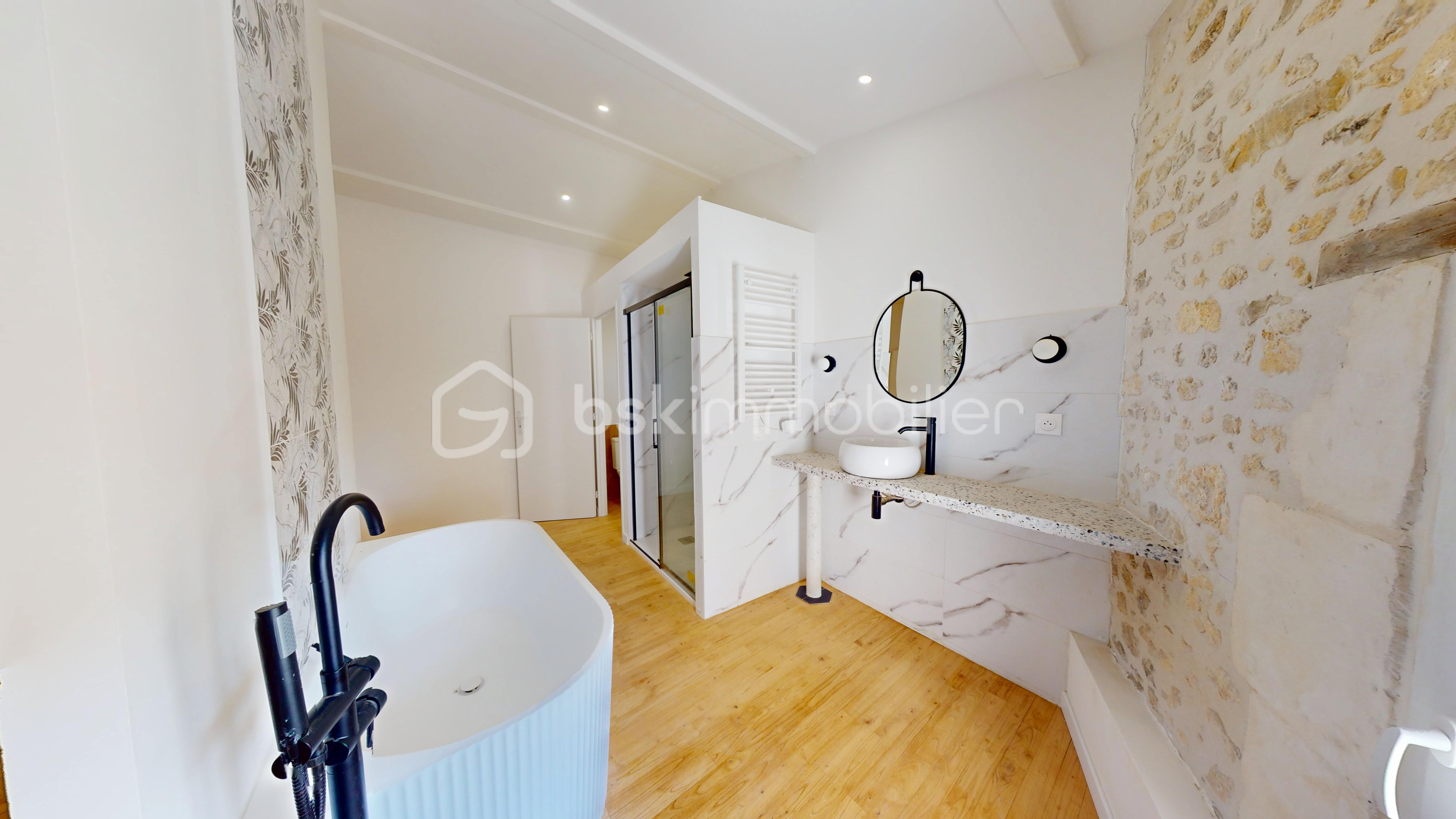 Maison de 118 m² - 5-bis-impasse-Ferrand--08242025_193736.jpg