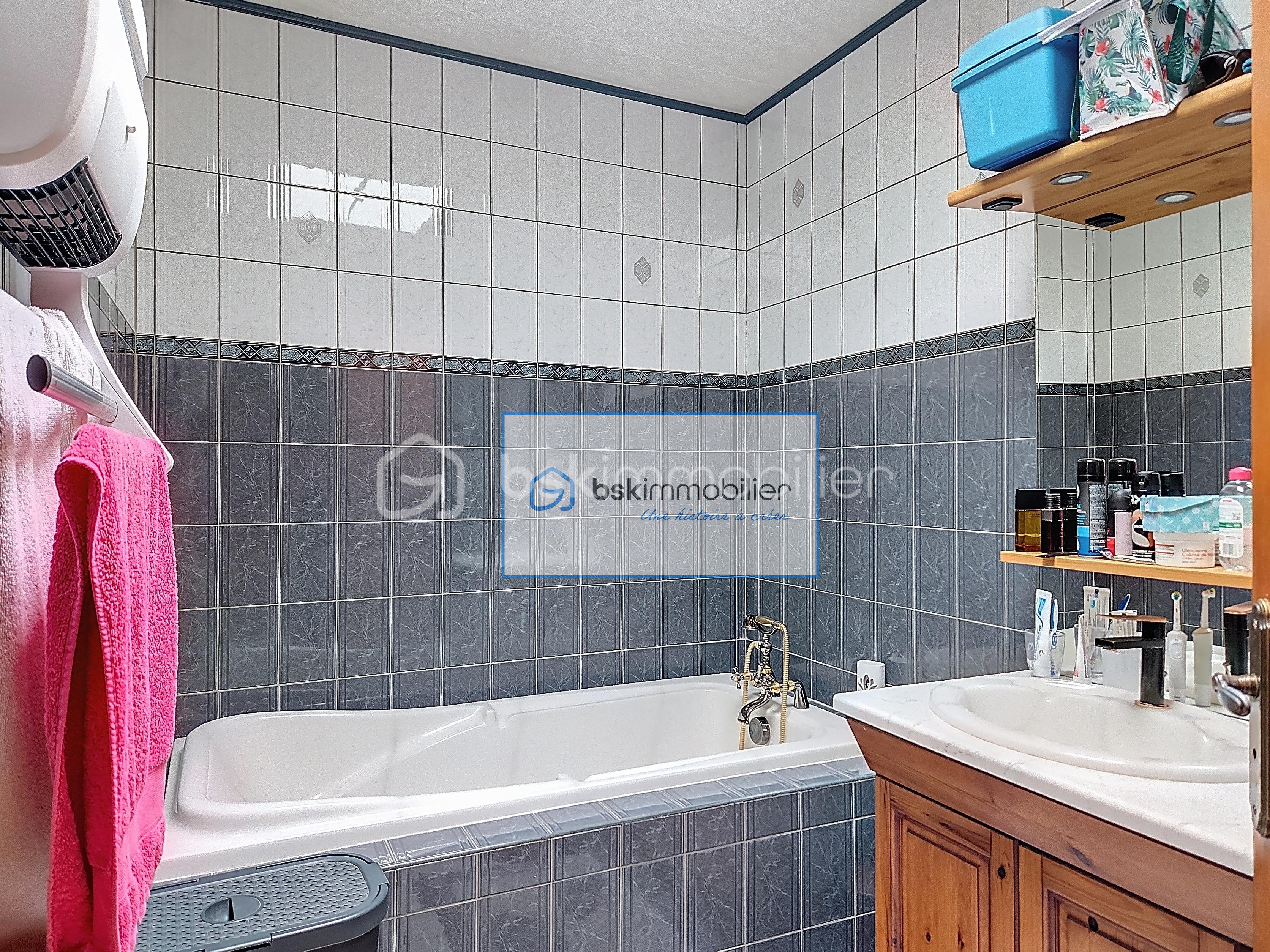 Maison de 114 m² - gont_00007.jpg