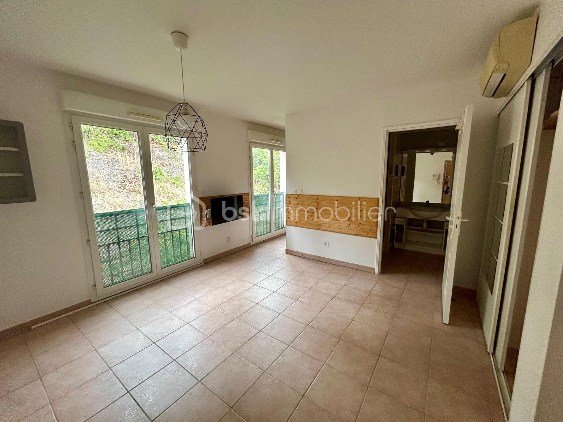 Appartement de 23,06 m² - thumbnail_IMG_6062.jpg