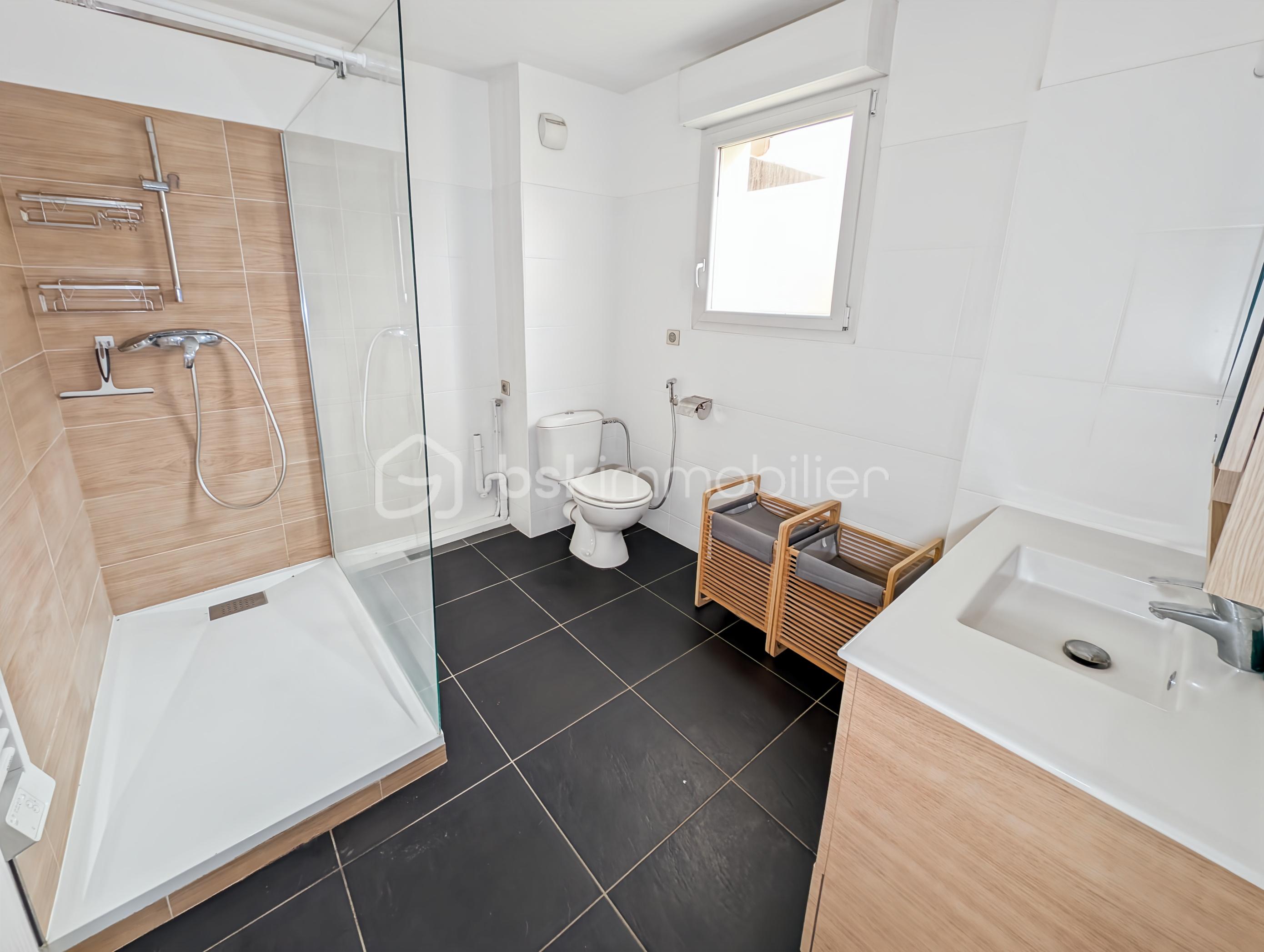 Appartement de 49 m² - Photo 10 (2).jpg