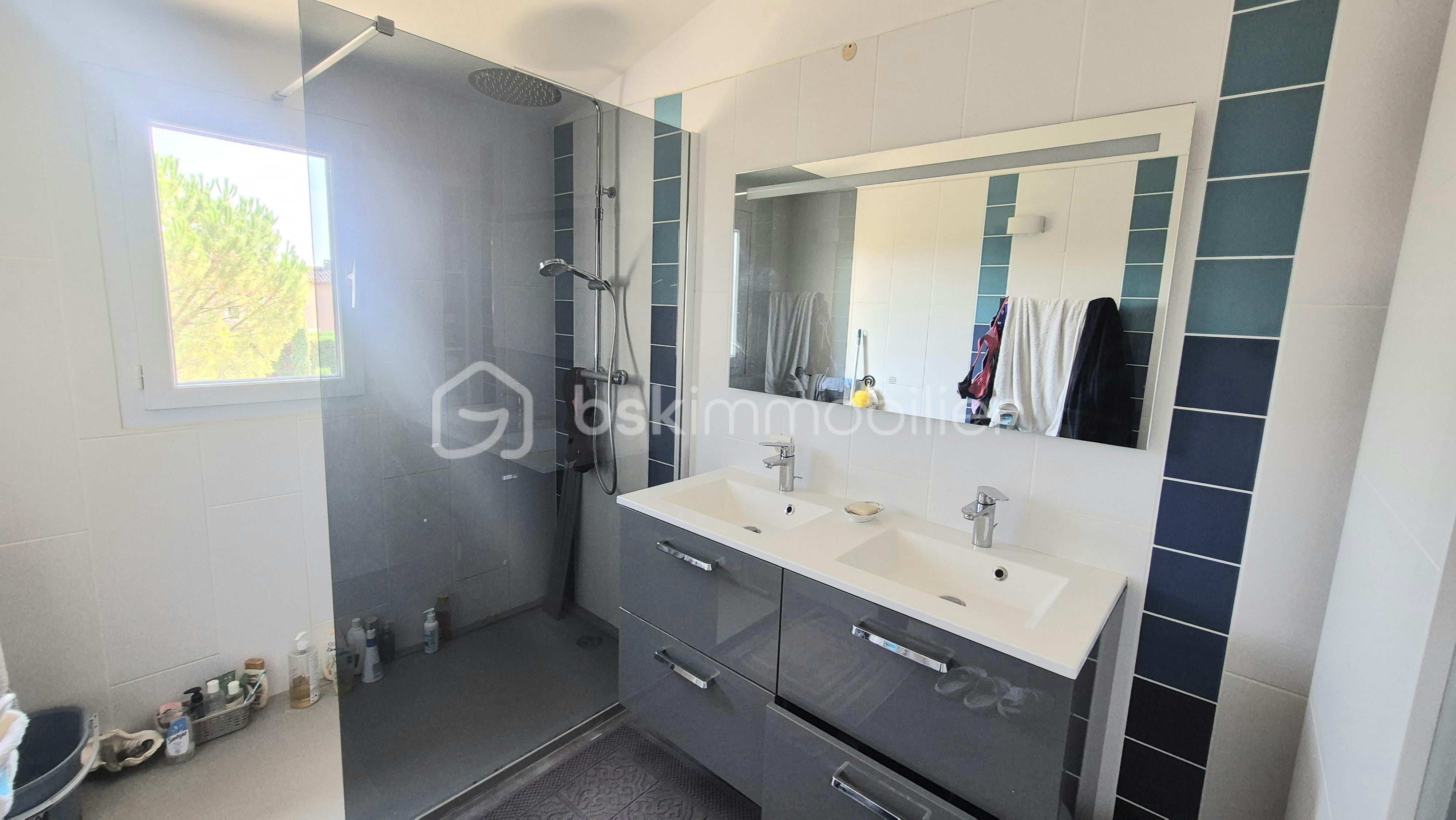 Maison de 252 m² - 20250821_150950.jpg