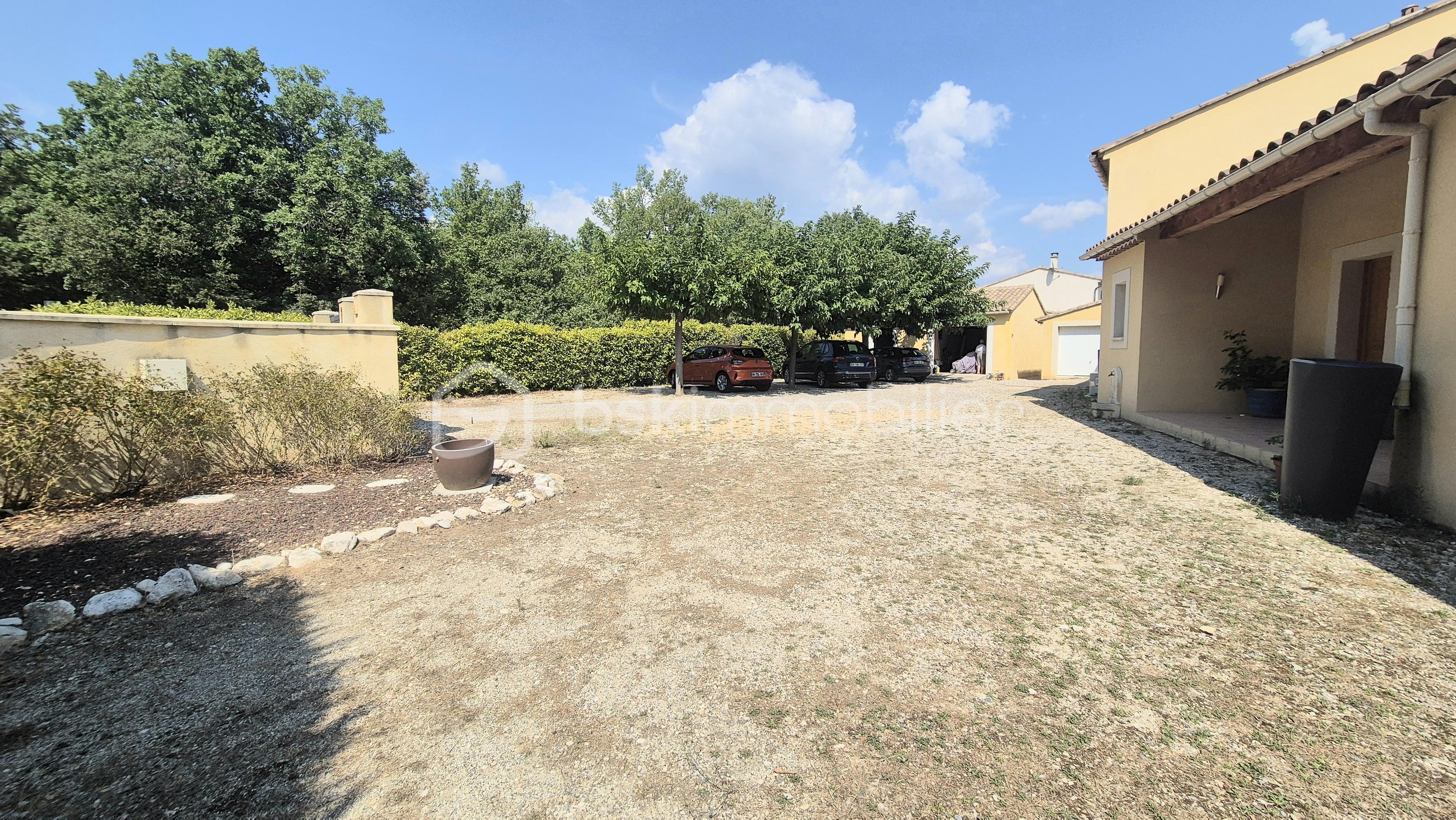Maison de 252 m² - 20250821_151713.jpg