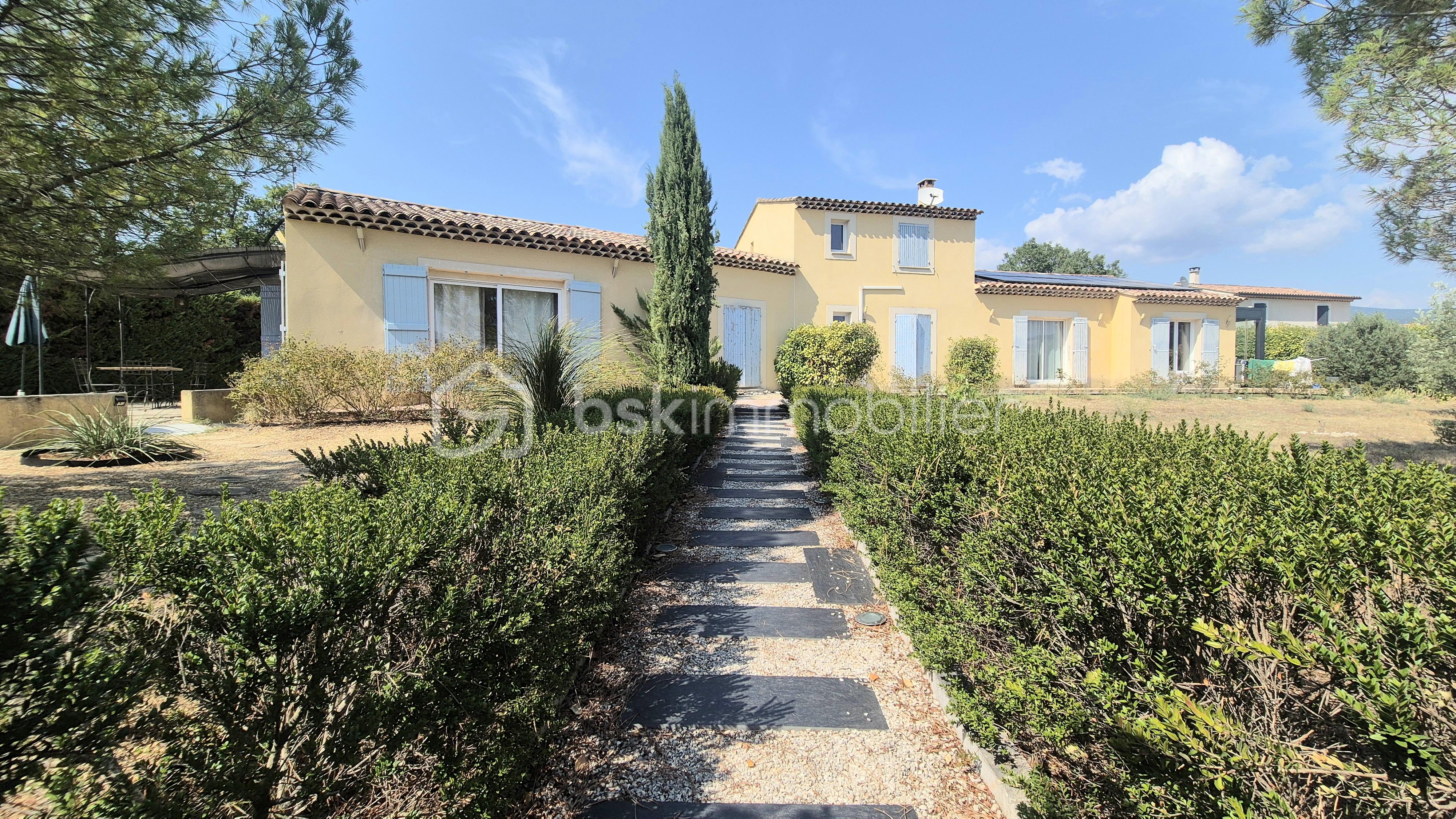 Maison de 252 m² - 20250821_153404.jpg