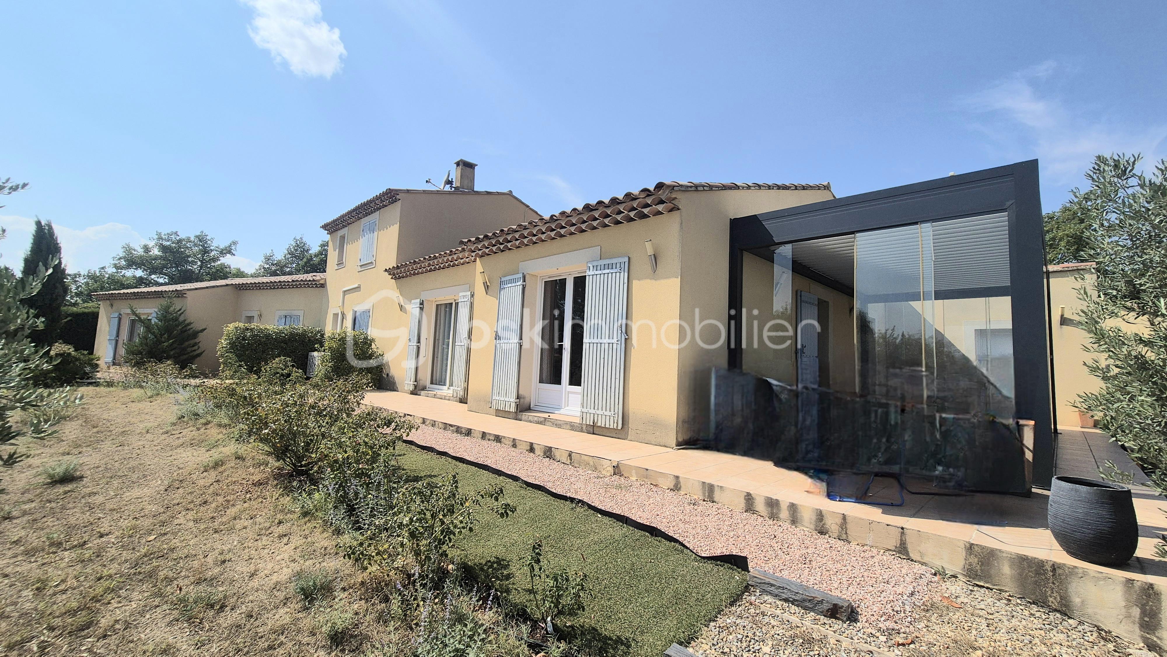 Maison de 252 m² - 20250821_153241.jpg