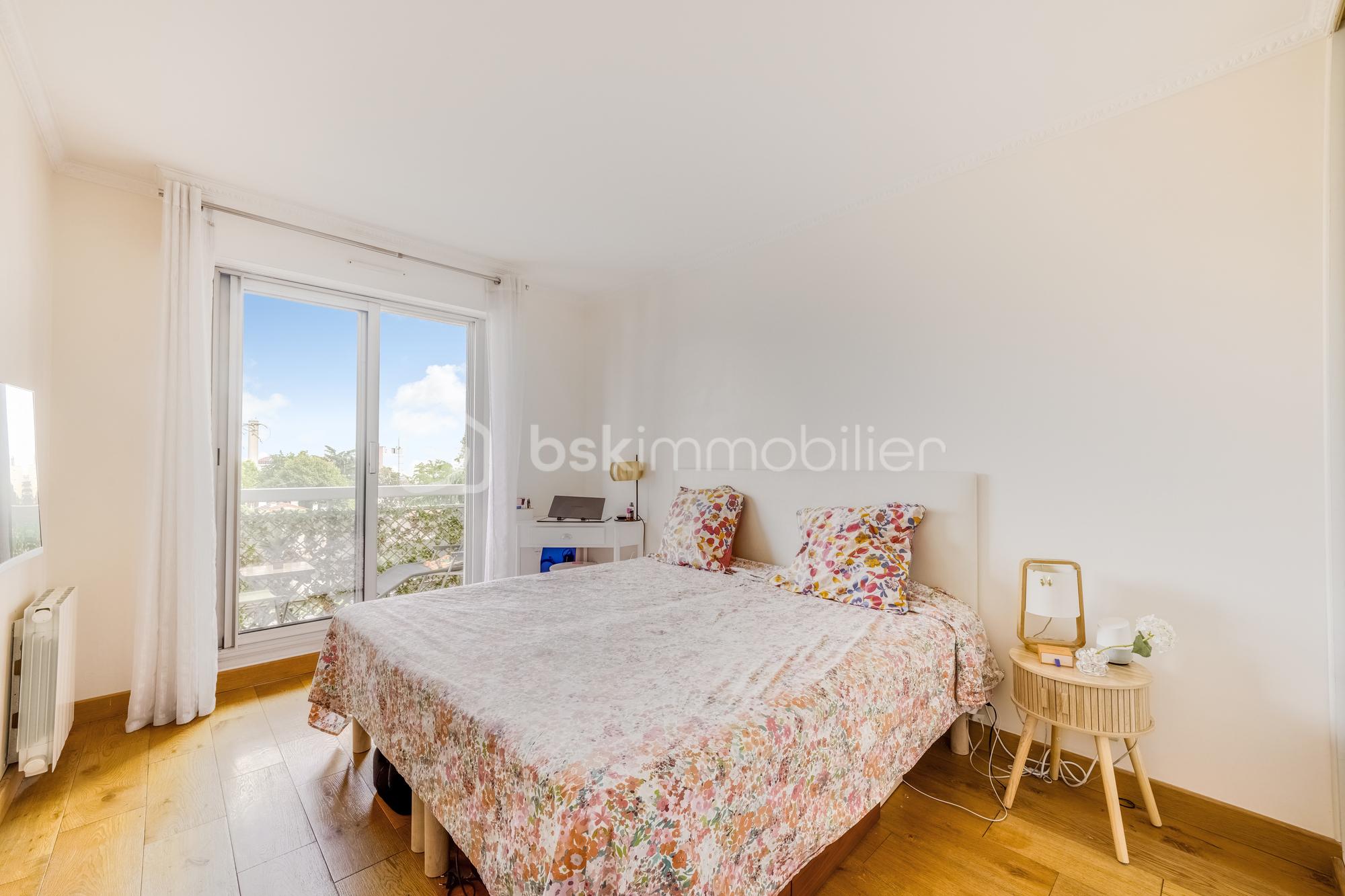 CHAMBRE 3 AVEC BALCON .jpg