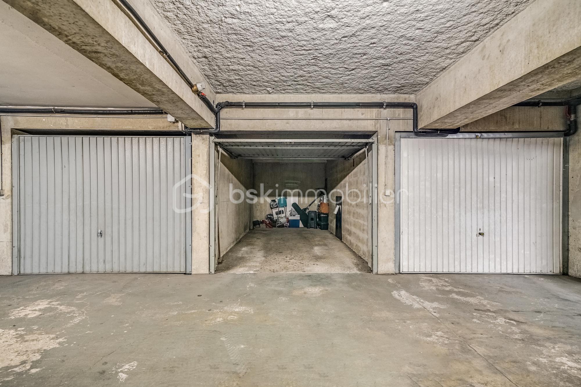 BOX PARKING.jpg