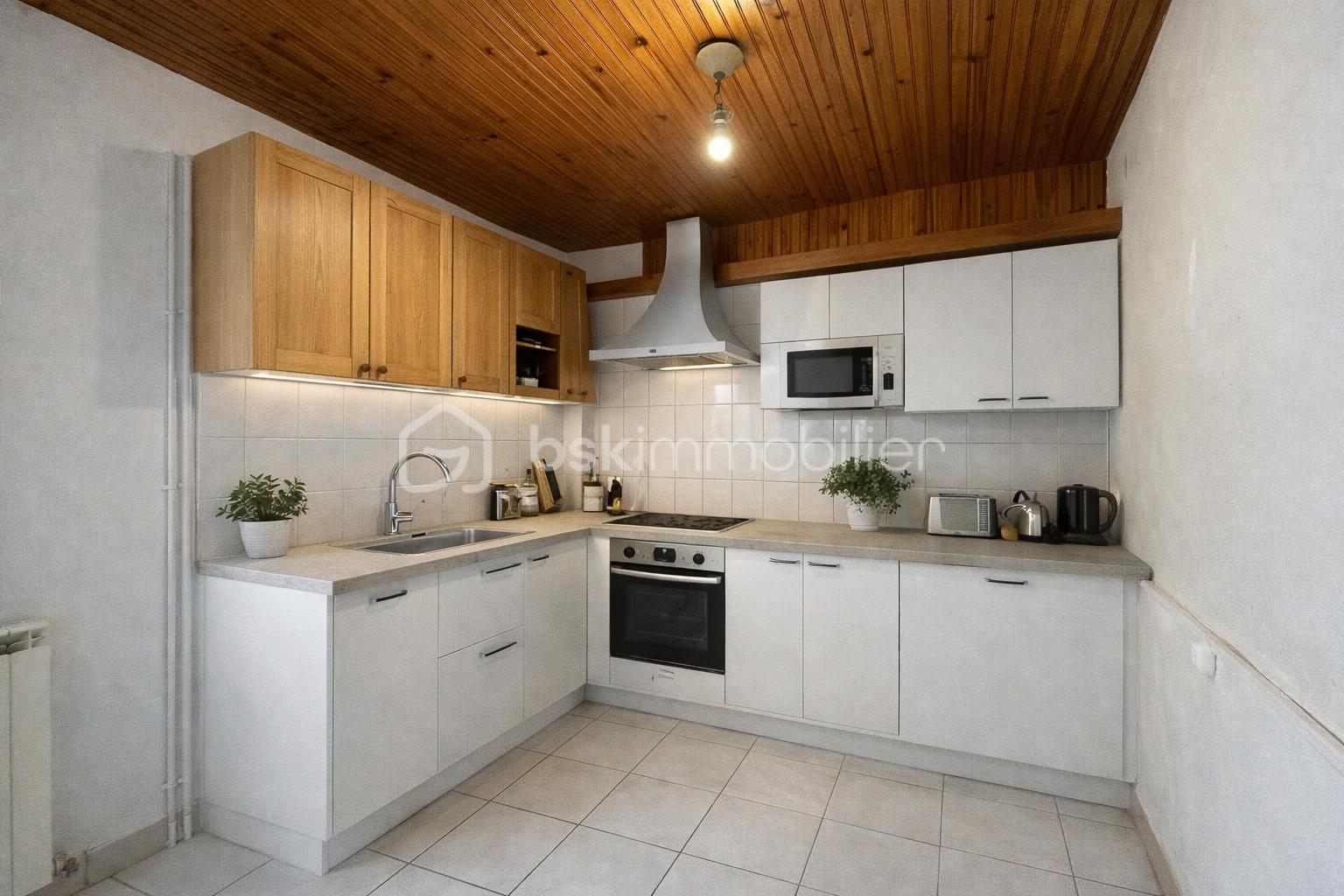 ChatGPT Image 9 mars 2026, 12_04_34.png