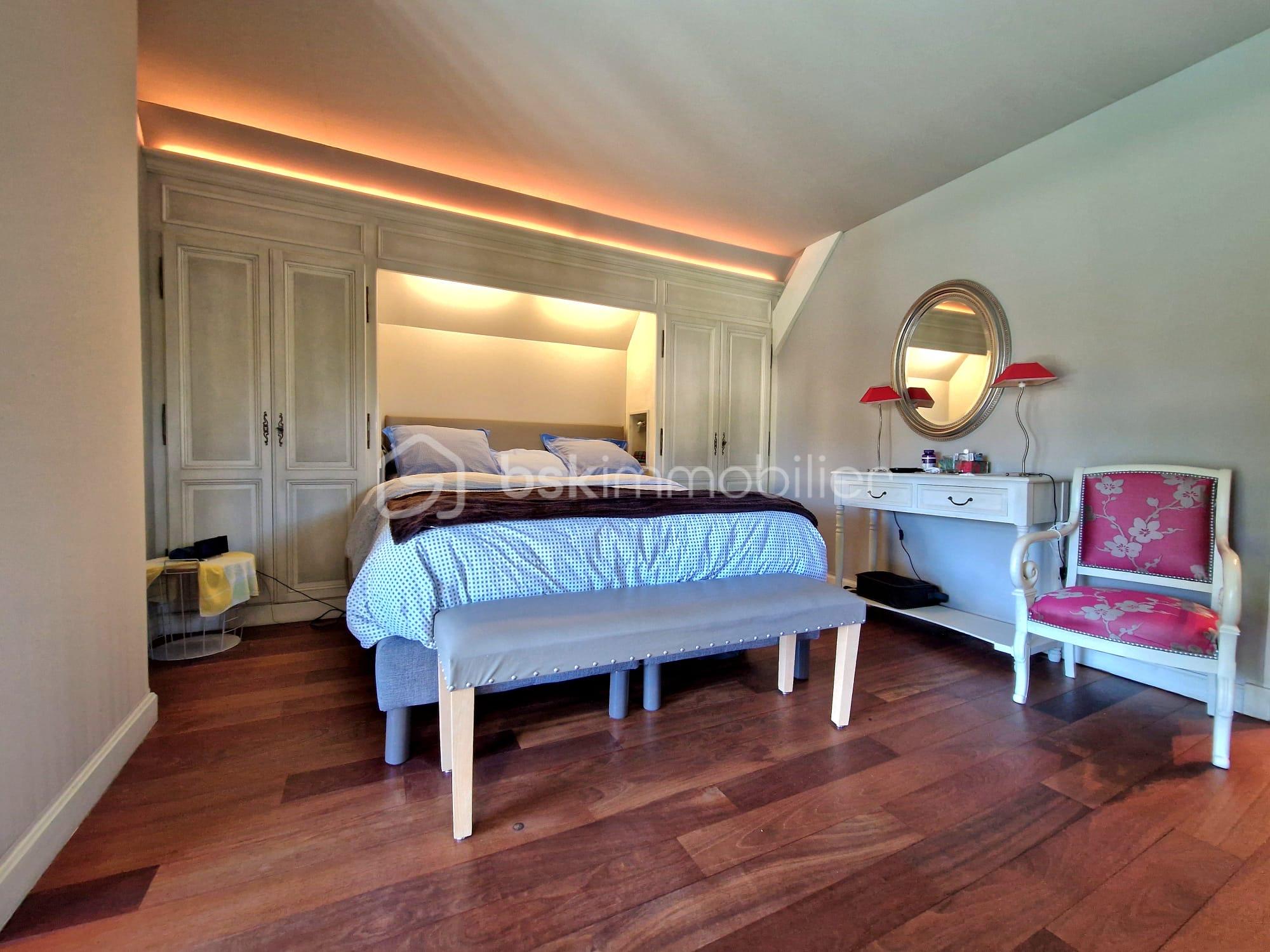 NICOLAS VAN DE WALLE BSKIMMOBILIER MAIOSN HOUDAN MR PLEJ 12.JPG