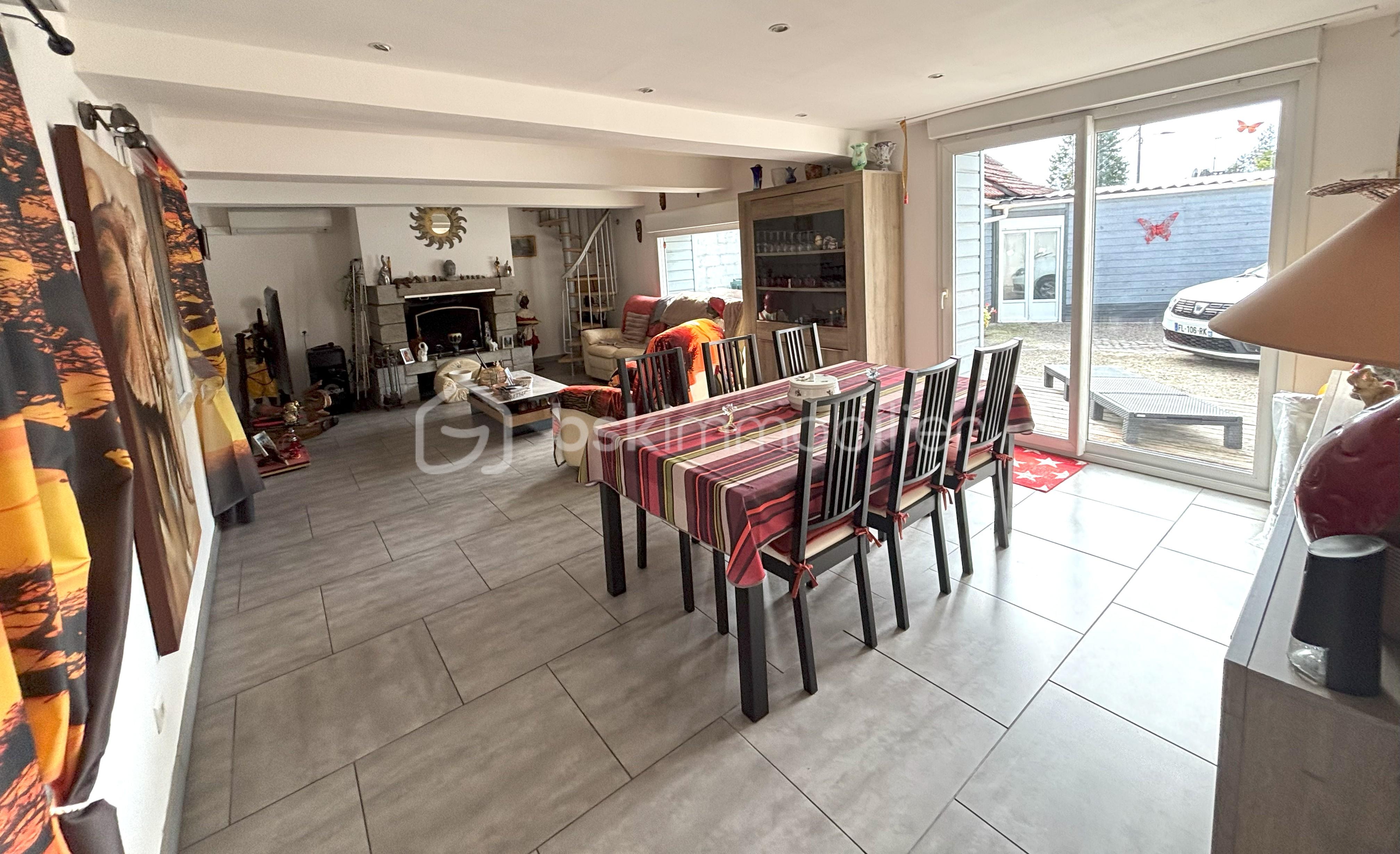 Maison de 140 m² - IMG_8341[1].jpg