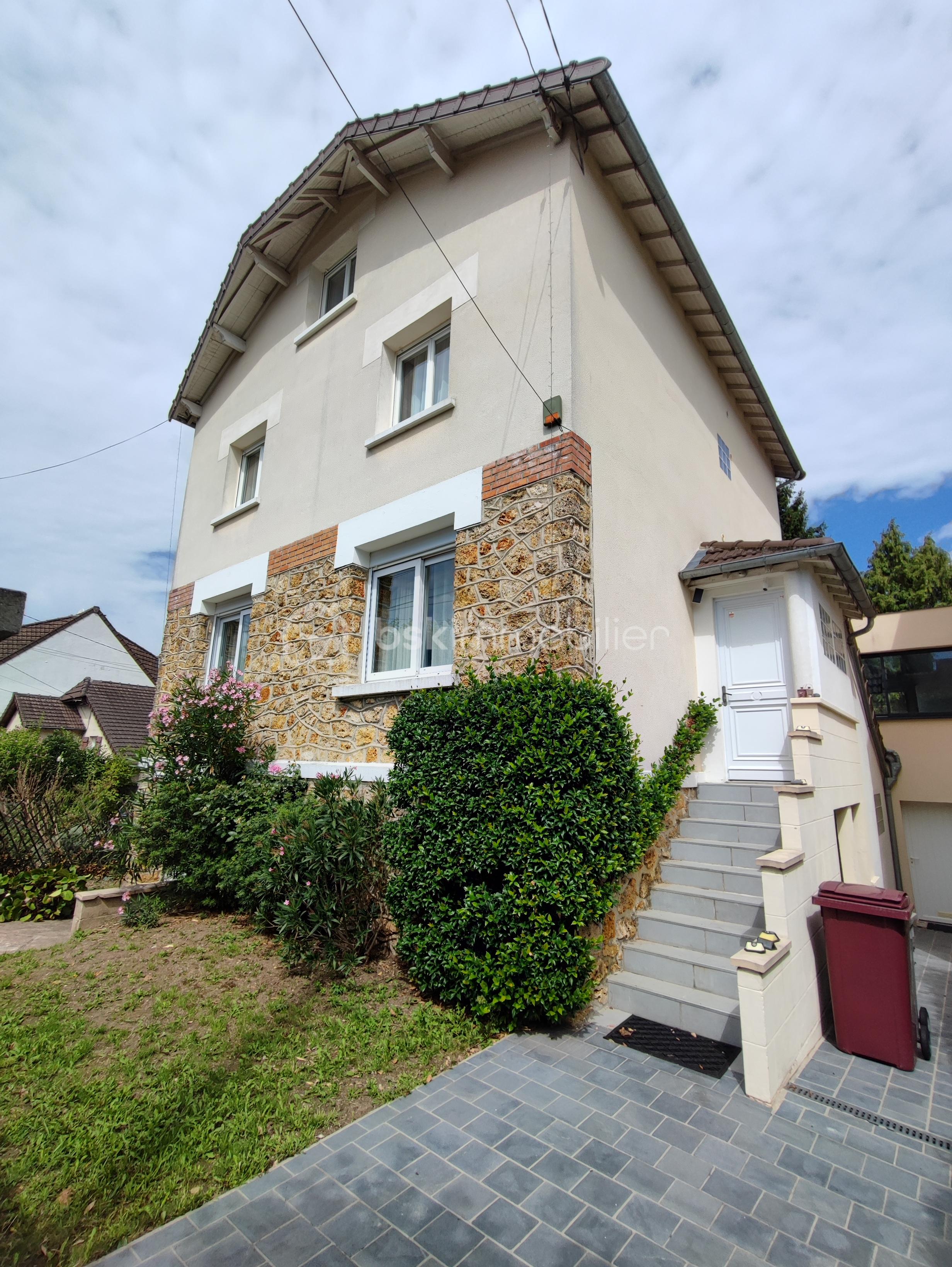 Maison de 268 m² - 1754079367910.jpg
