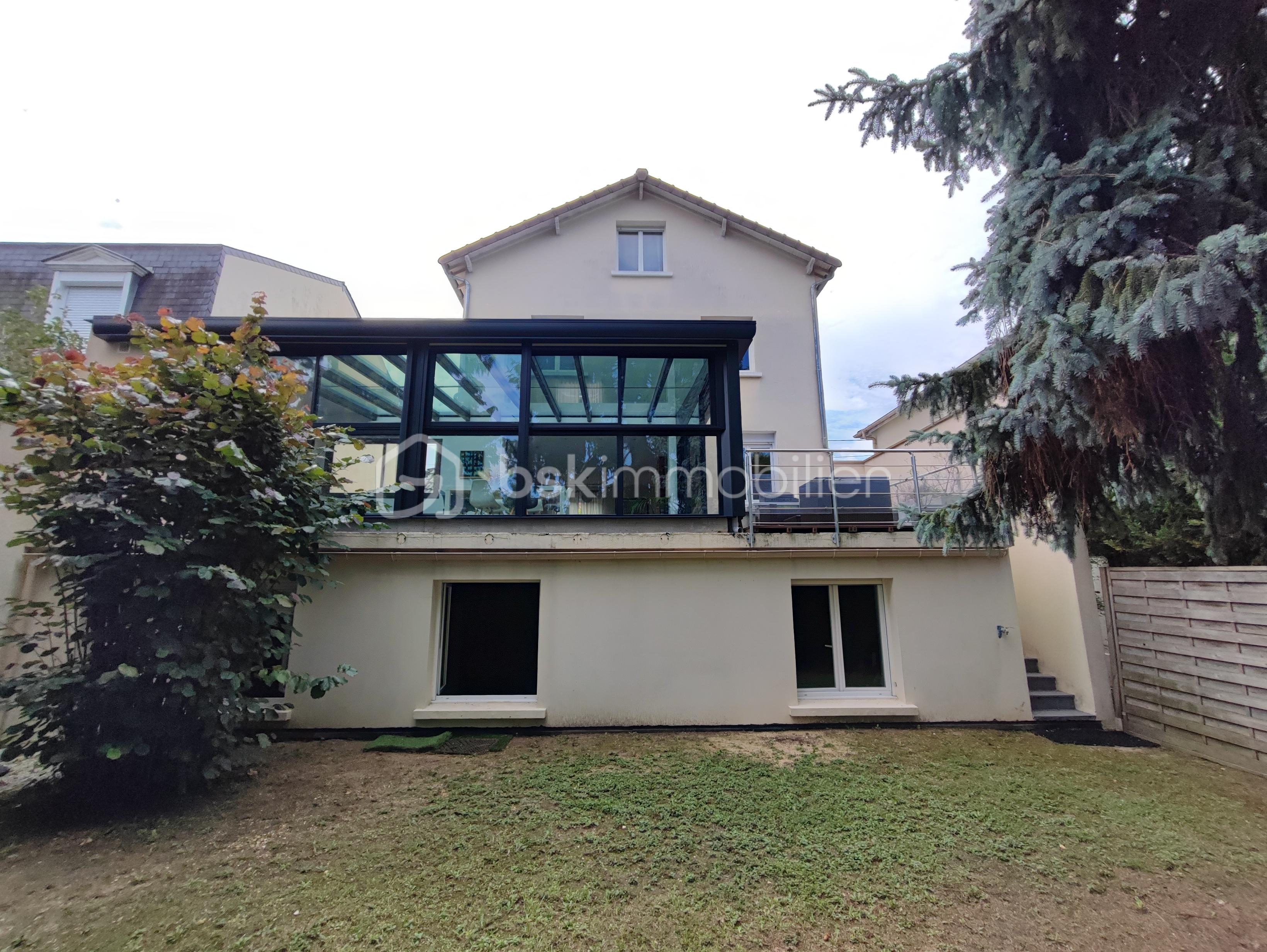 Maison de 268 m² - 1754077984405.jpg