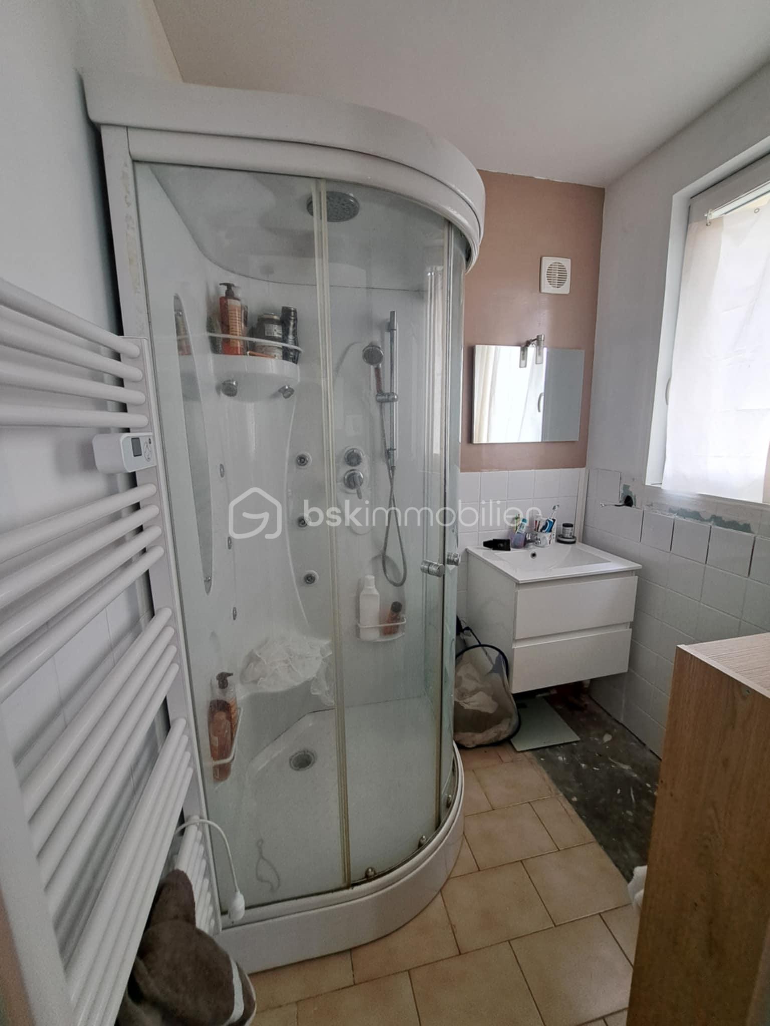 Maison de village de 72,83 m² - ODGjGs5yvP2gusu5aArf9IJ1qG1yswRjm2Vucnom.jpg