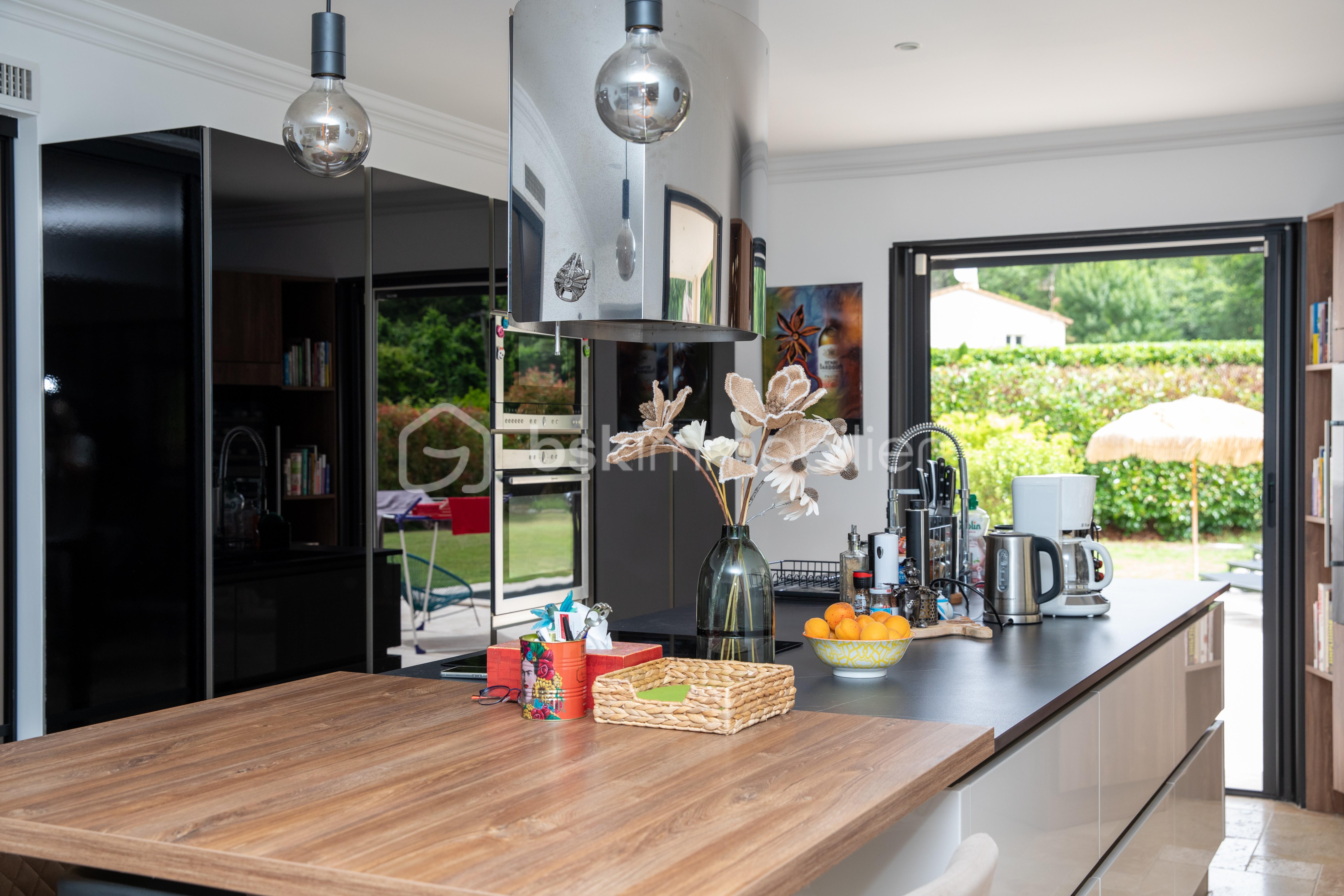 Maison de 262 m² - CUISINE 4b.jpg