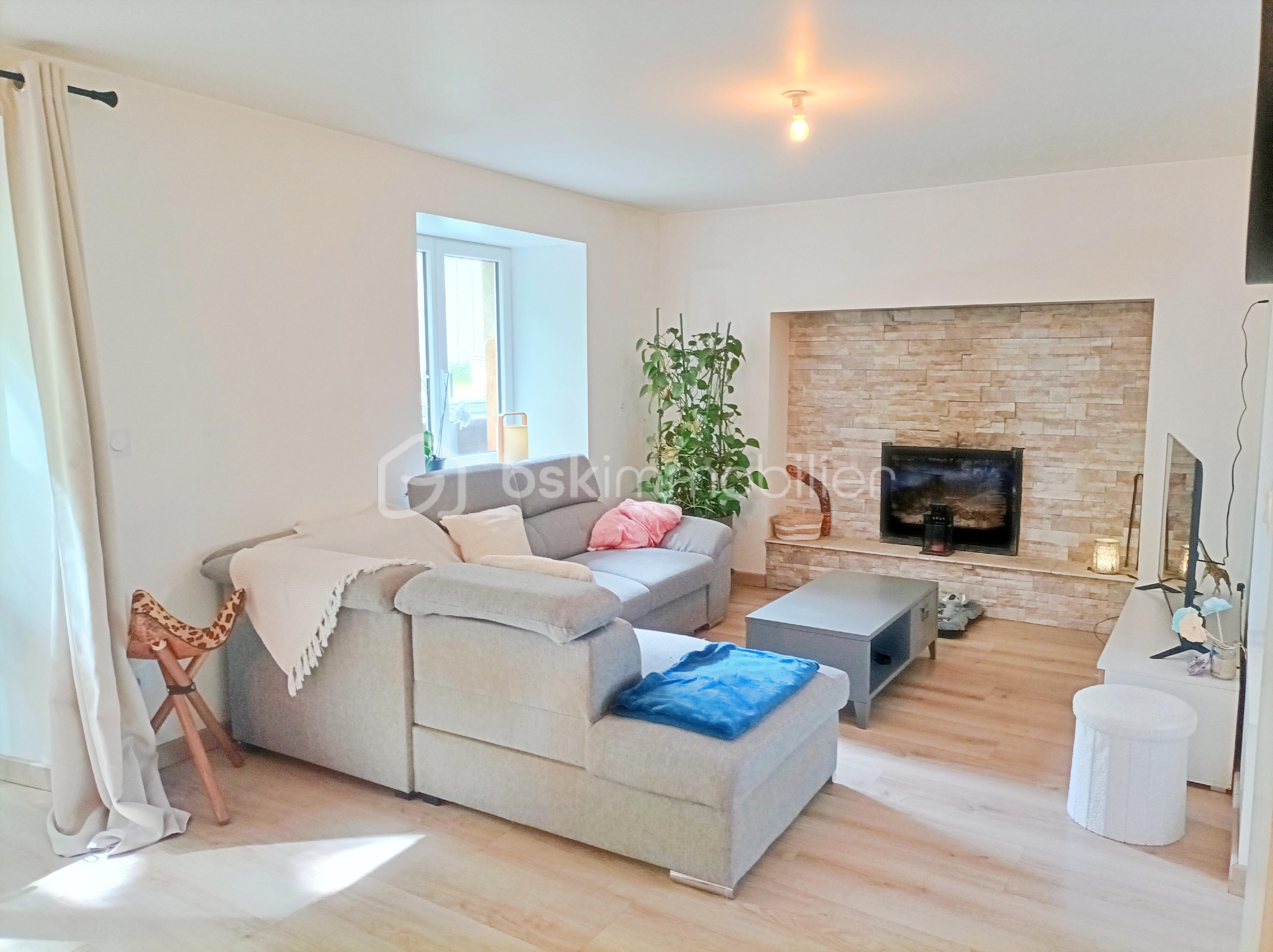 Maison de 123,70 m² - SALON.jpg