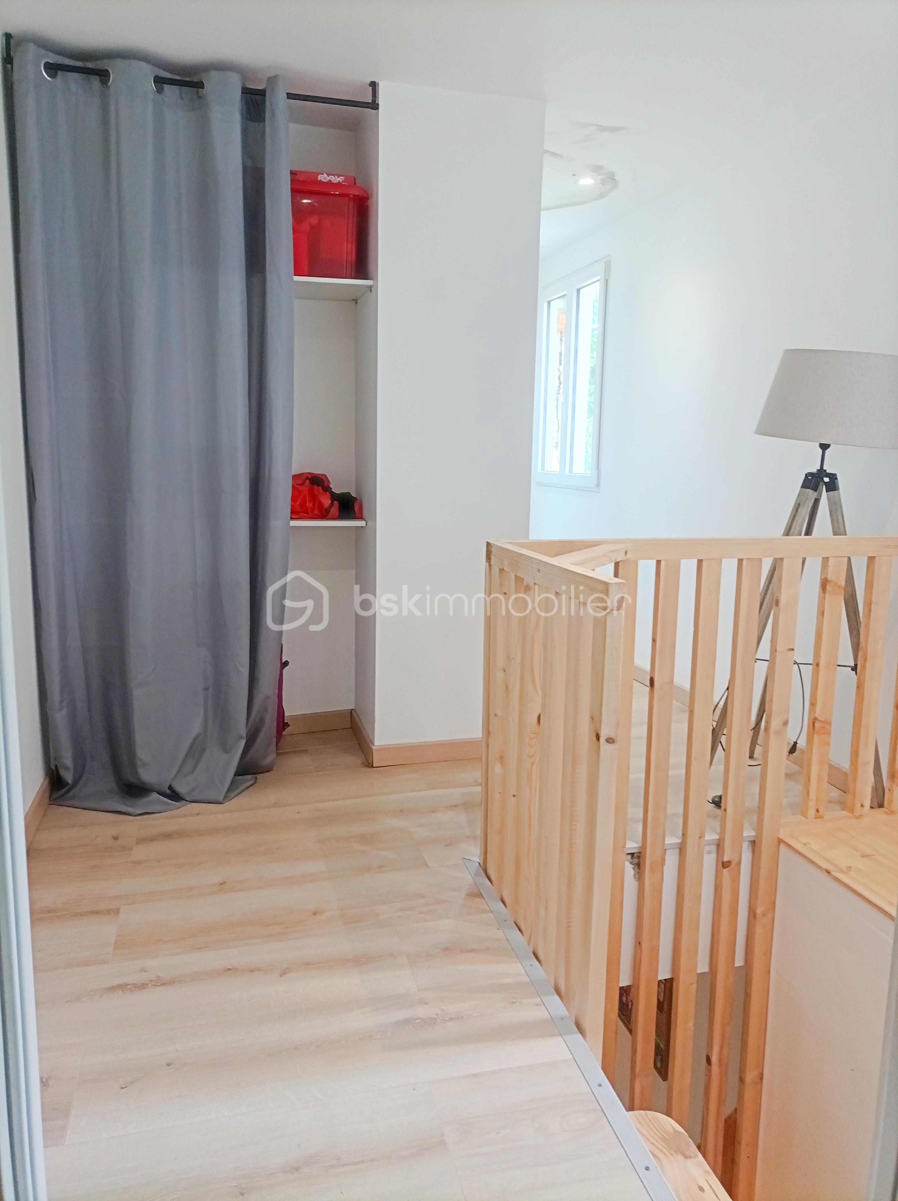 Maison de 123,70 m² - PALIER.jpg