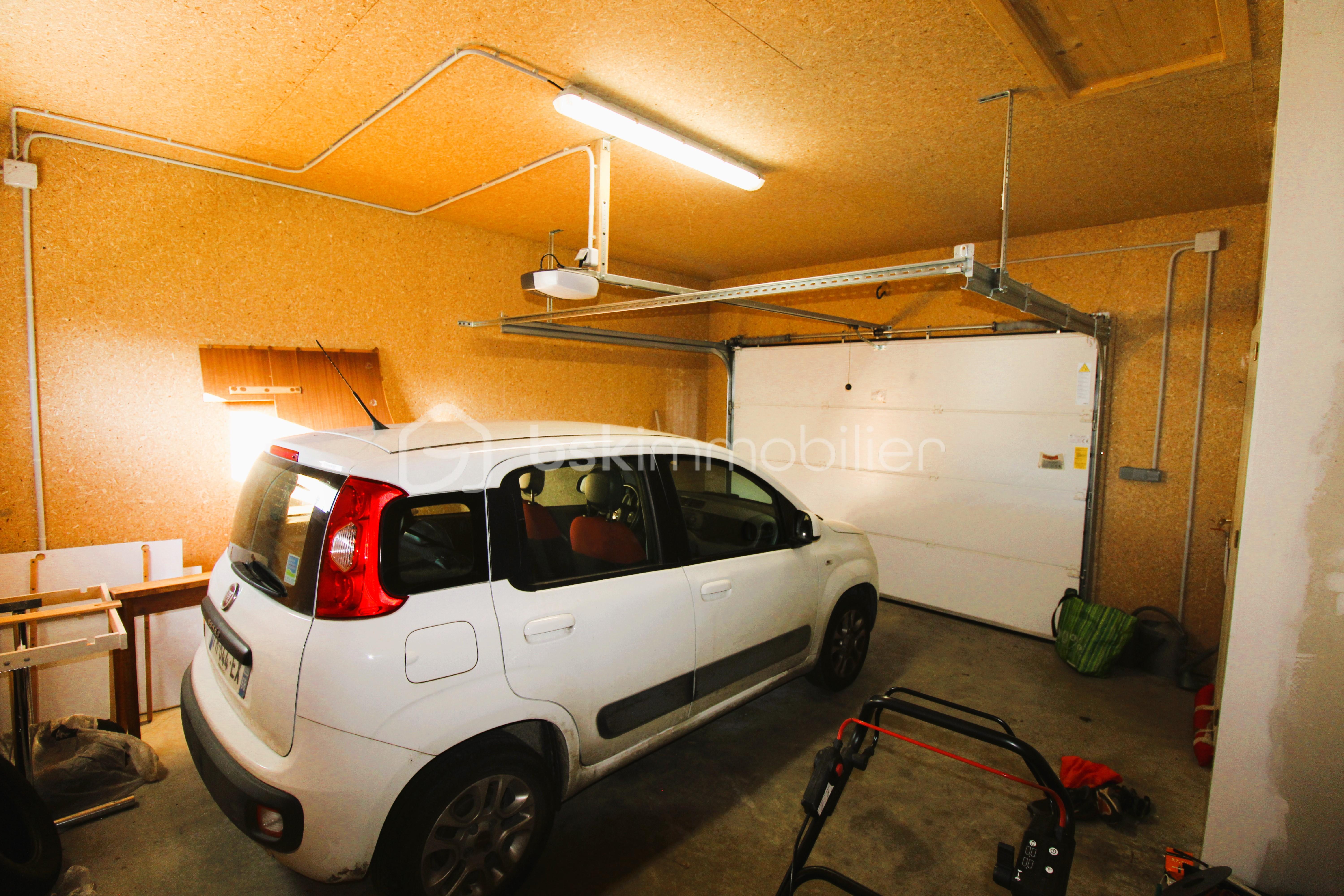Maison de 100 m² - GARAGE.jpg